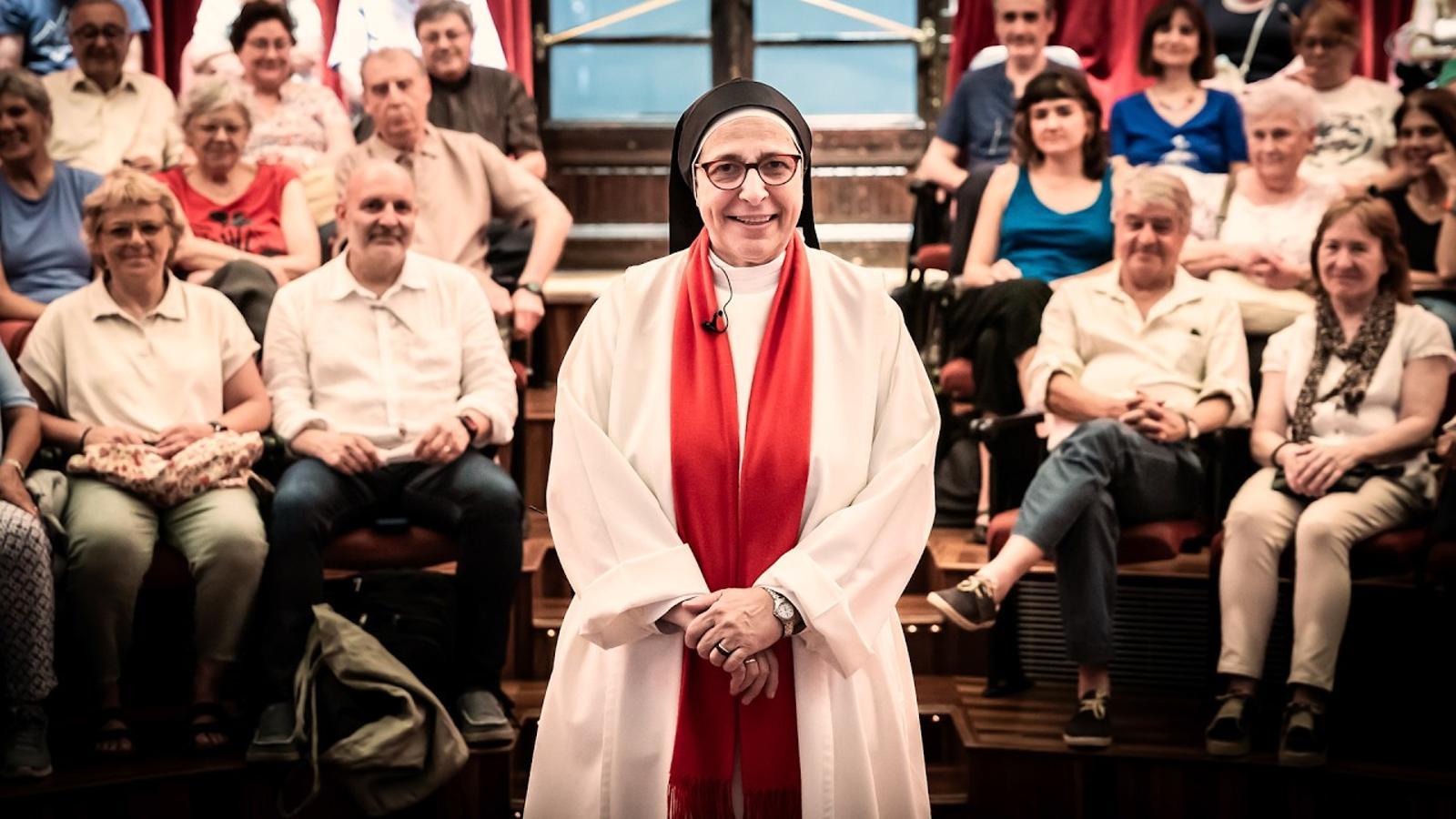 Katalan Rahibe Lucía Caram'dan Çarpıcı Çıkış: Papa, Rosalía ve Toplumsal Yorumlar