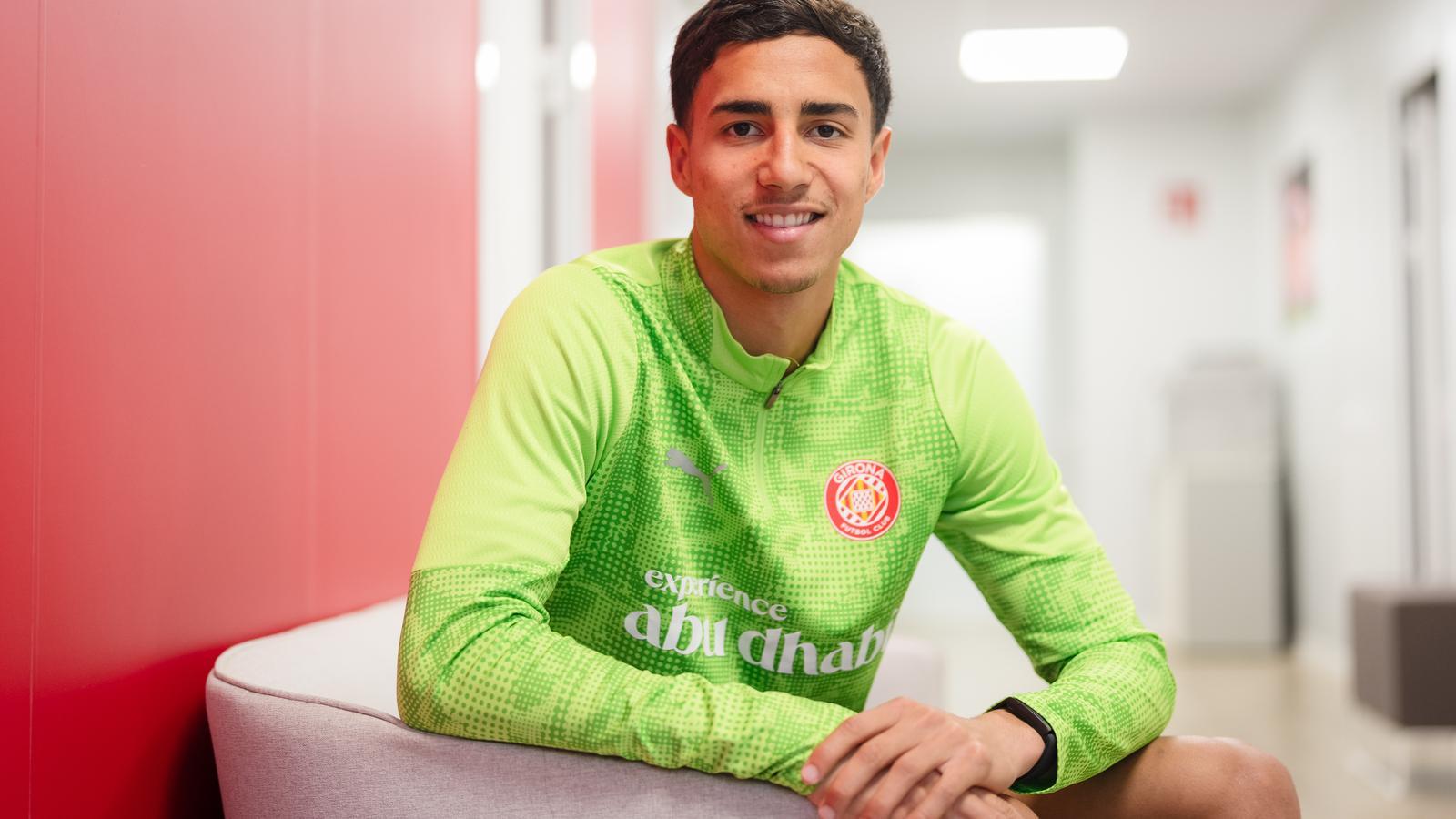 Girona'nın Yükselen Yıldızı Vitor Reis: Aile Desteğiyle Zirveye Yolculuk