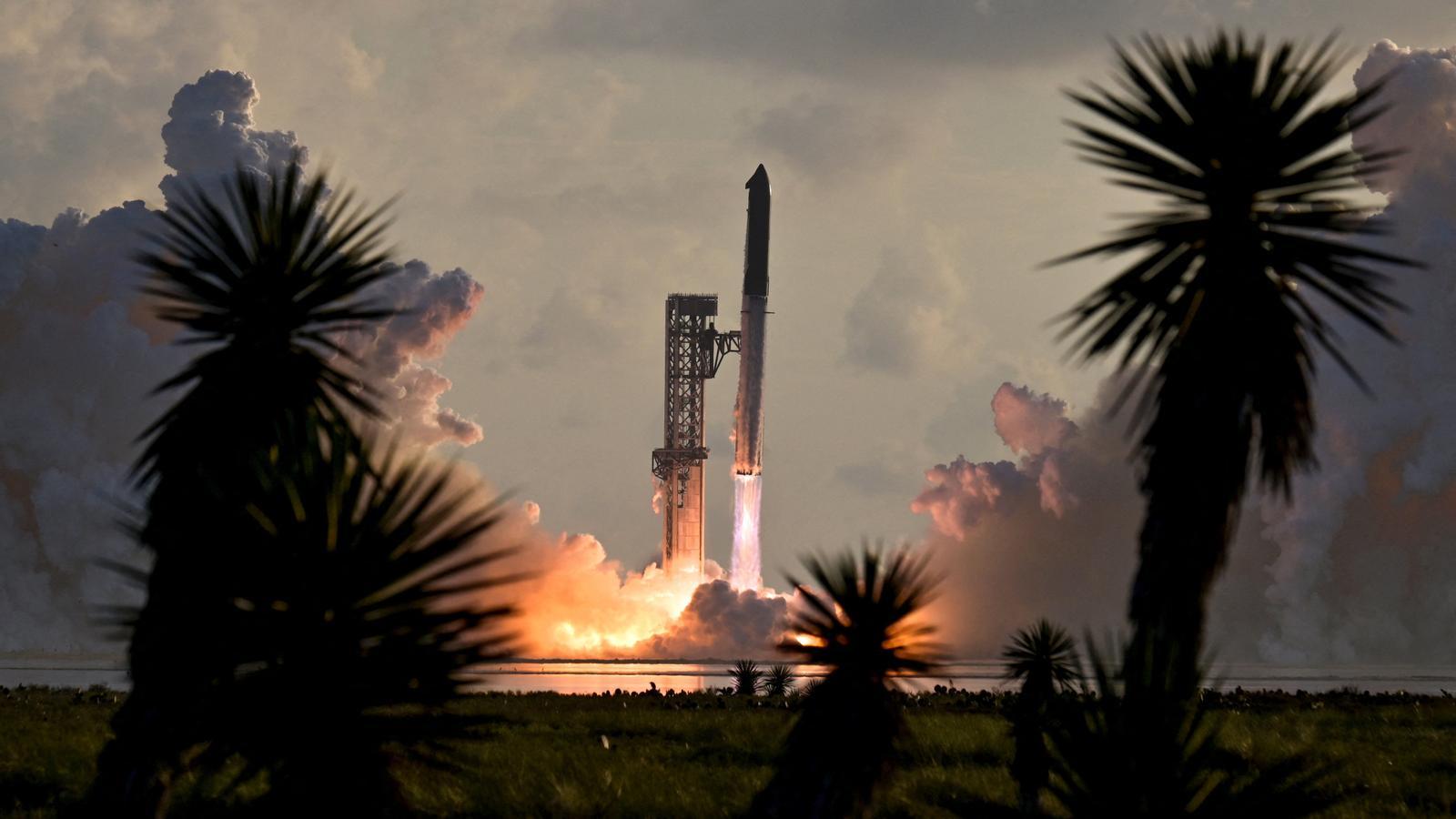 SpaceX'in Dev Hamlesi: Starship İlk Kez Yörüngede!