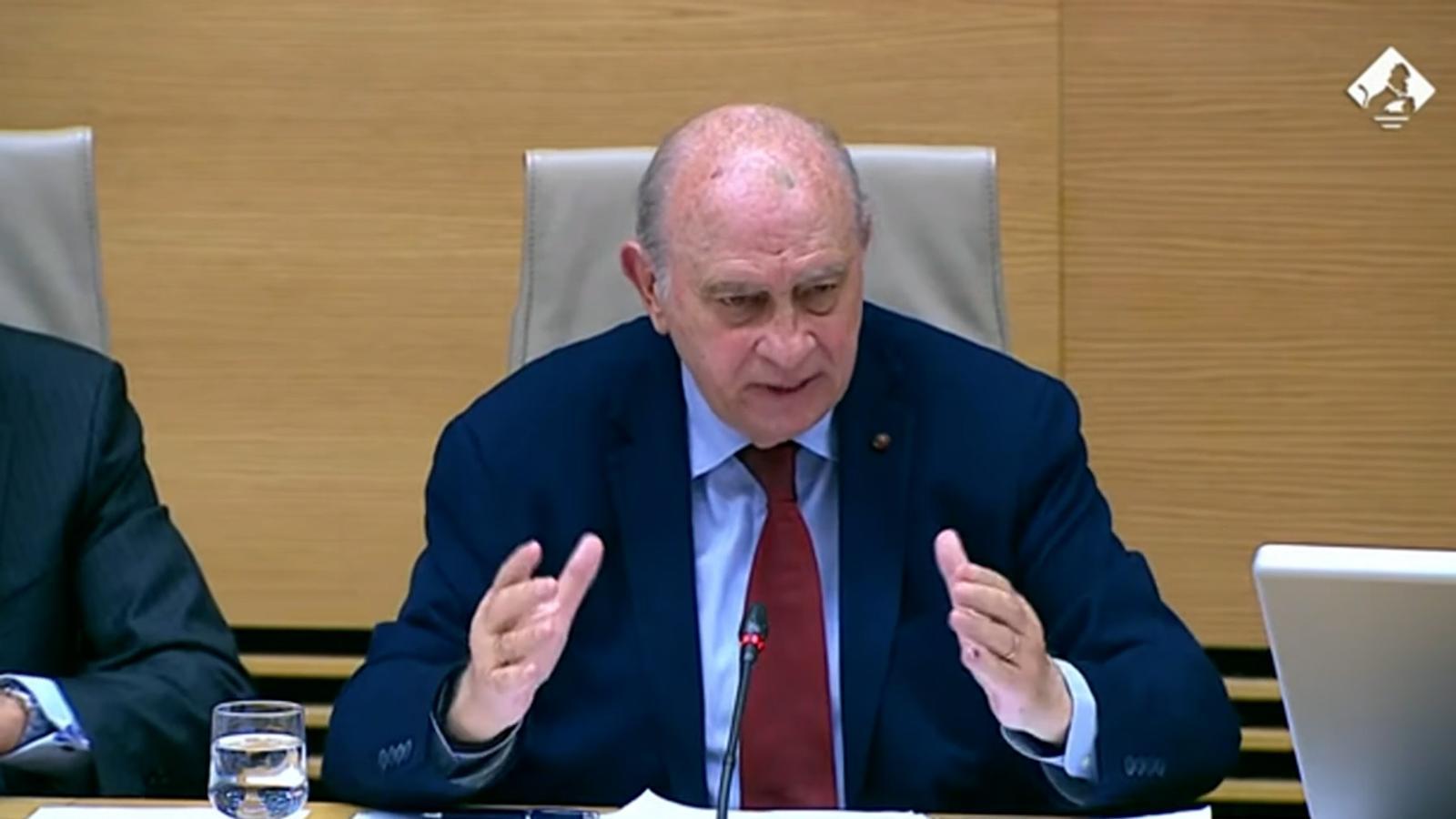 İspanya'da Siyasi Şok: Eski Bakan Fernández Díaz'a 'Kitchen Operasyonu'ndan 15 Yıl İstemi