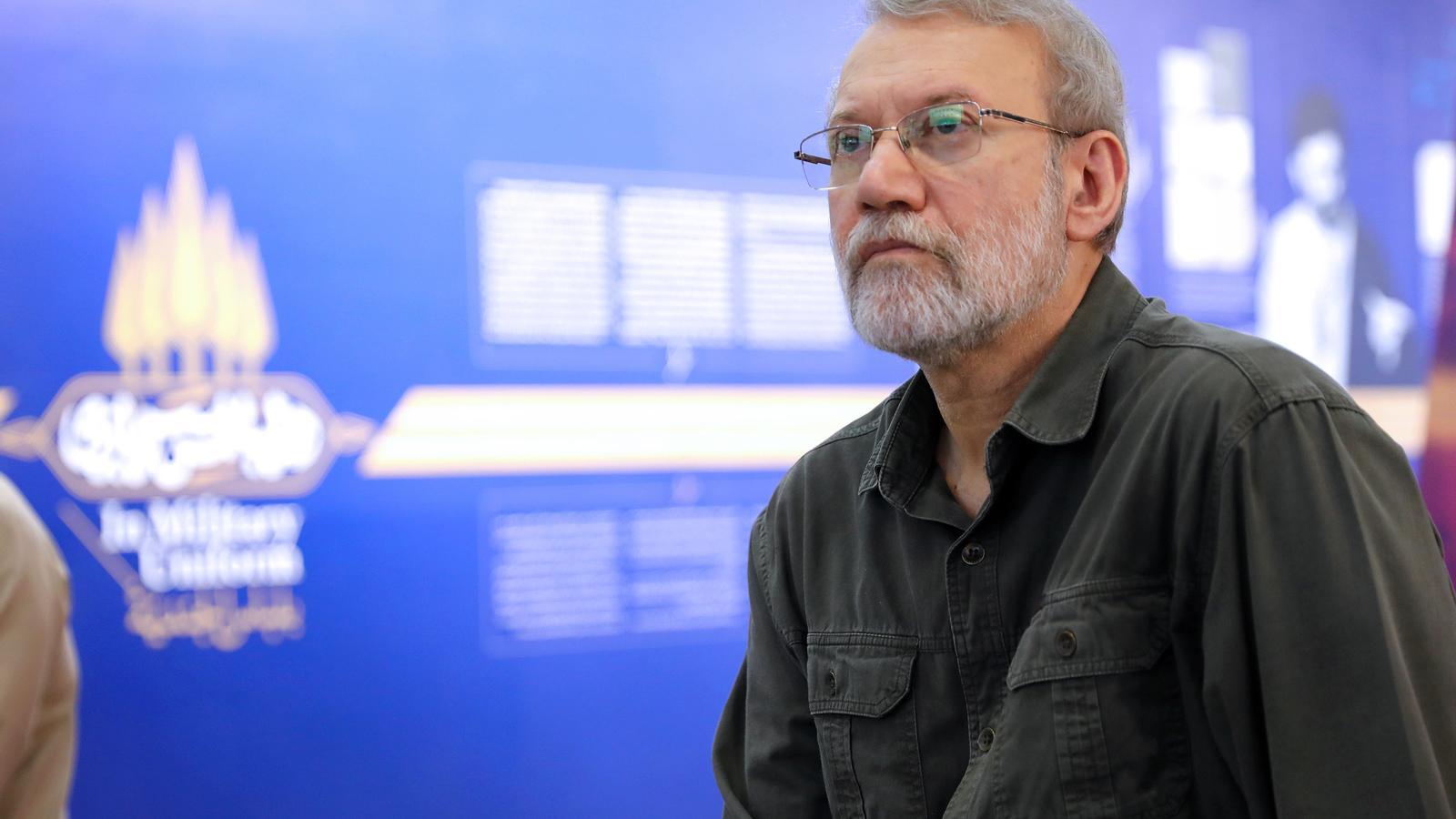 **İran'da Yeni Dönem: Ali Larijani Rejimin Güçlü Adayı Olarak Öne Çıkıyor**