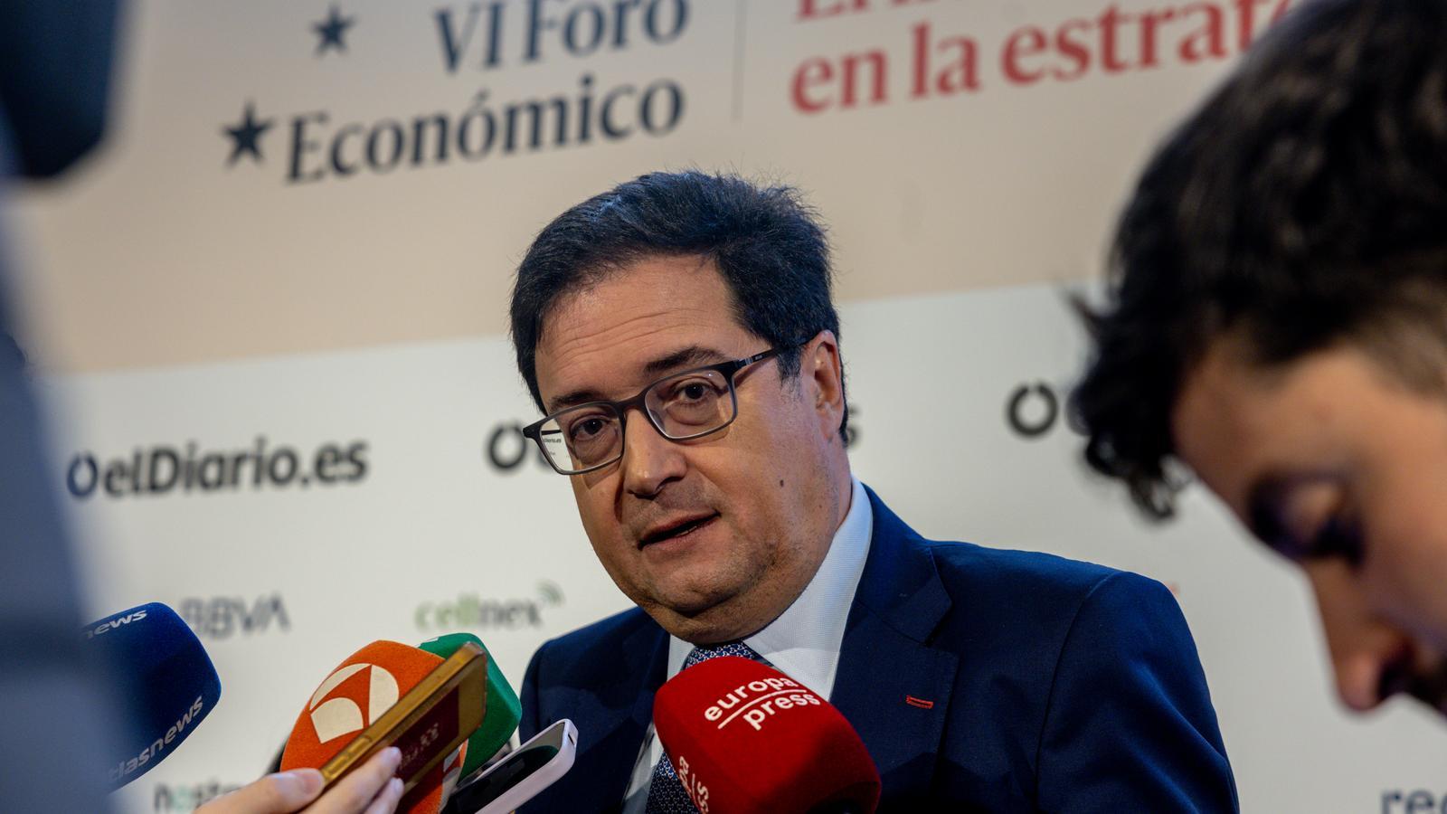 İspanya'da Devlet Memurlarına 35 Saatlik Çalışma Haftası: Nisan'da Yürürlükte