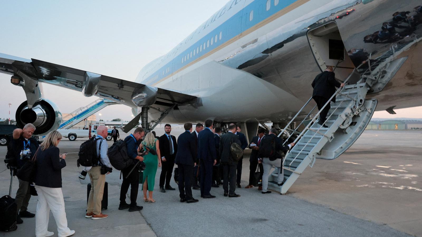 Trump'ın İran Tehdidi Karşısında Air Force One Tuzağı: Bakanlar ve Gazeteciler Risk