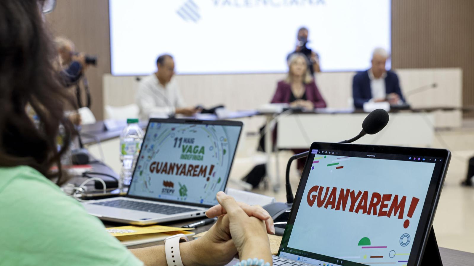 Valensiya'da Öğretmen Grevi Dördüncü Haftasında: Hükümetin Yeni Teklifi Sendikaları