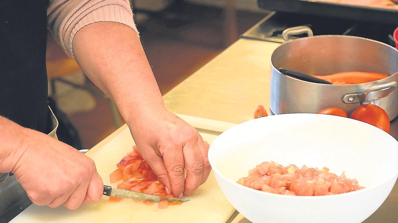Balear Adaları'nın Kaybolan Lezzetleri ve Dili: Burballes mi, Ramen mi?