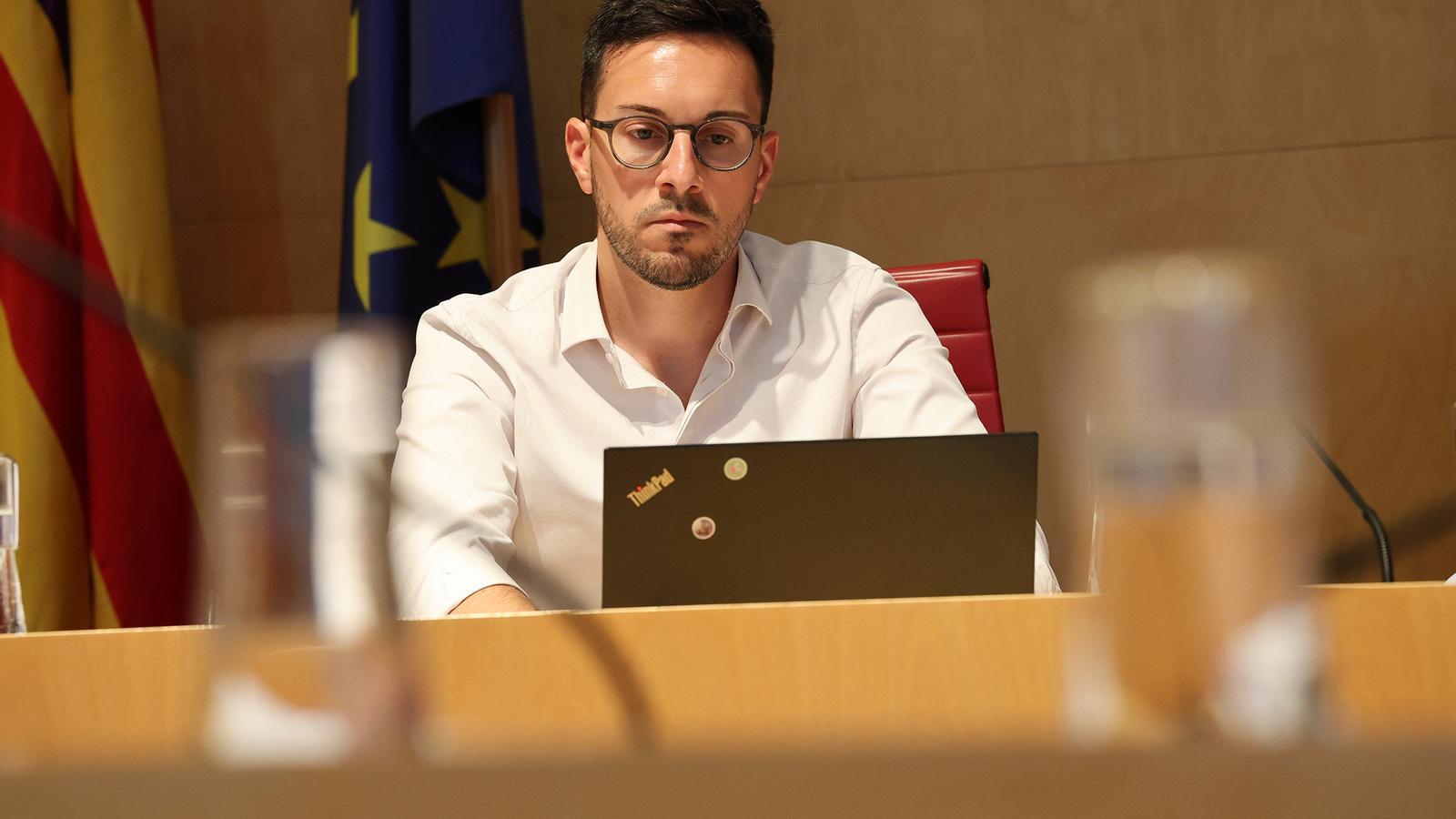 Menorca'da Dil Tartışması: Yerel Lehçe 'Menorquí' Kültürel Miras İlan Ediliyor