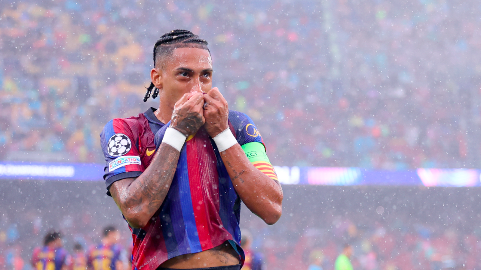 Raphinha'dan Barça Taraftarını Sevindiren Açıklama: "Kariyerimi Burada Bitirmek İstiyorum"
