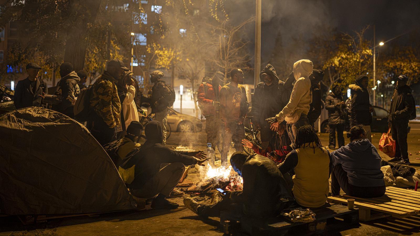 Badalona'da Evsiz Tahliyesi Krizi: Savcılık Belediyeyi Görev İhmaliyle Suçladı