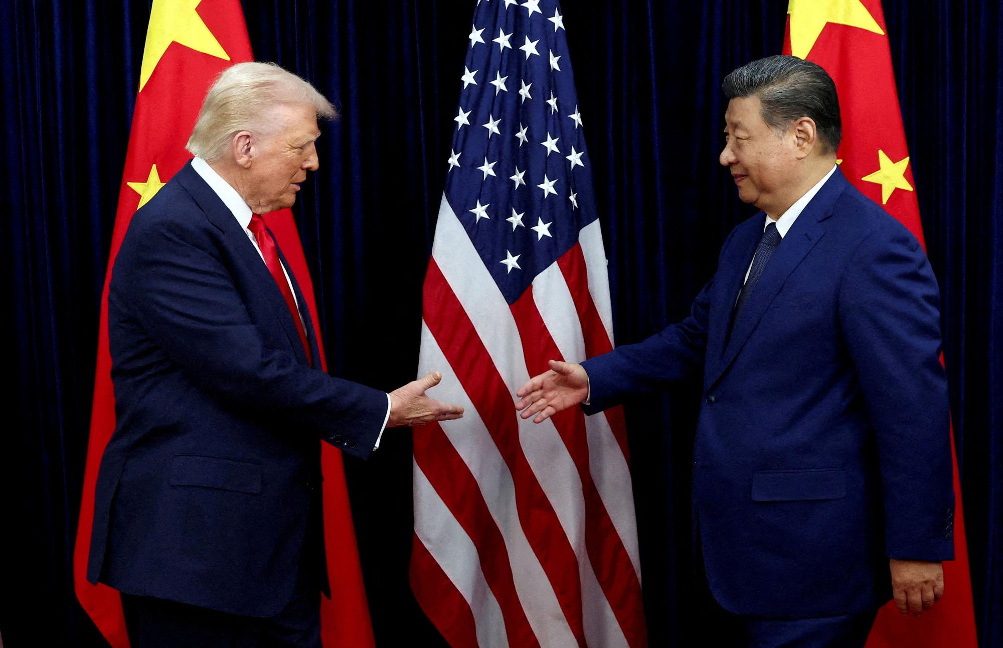 Trump'ın Çin Ziyareti: İran Krizi, Ticaret Savaşları ve Teknoloji Rekabetinin Gölgesinde