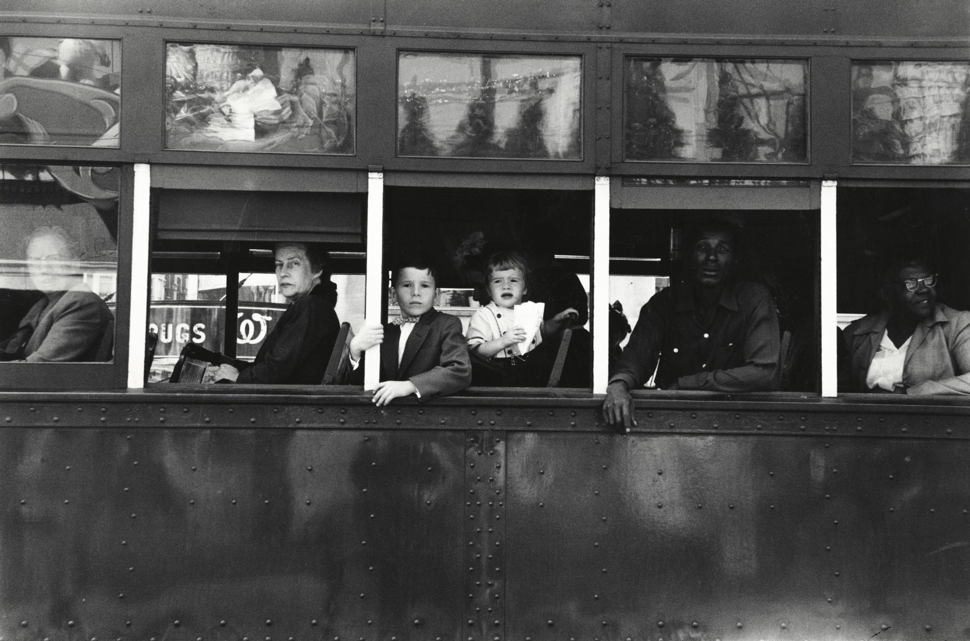 Robert Frank'ın 'Amerikalılar'ı: ABD'nin Çatlakları Madrid'de Ortaya Çıkıyor