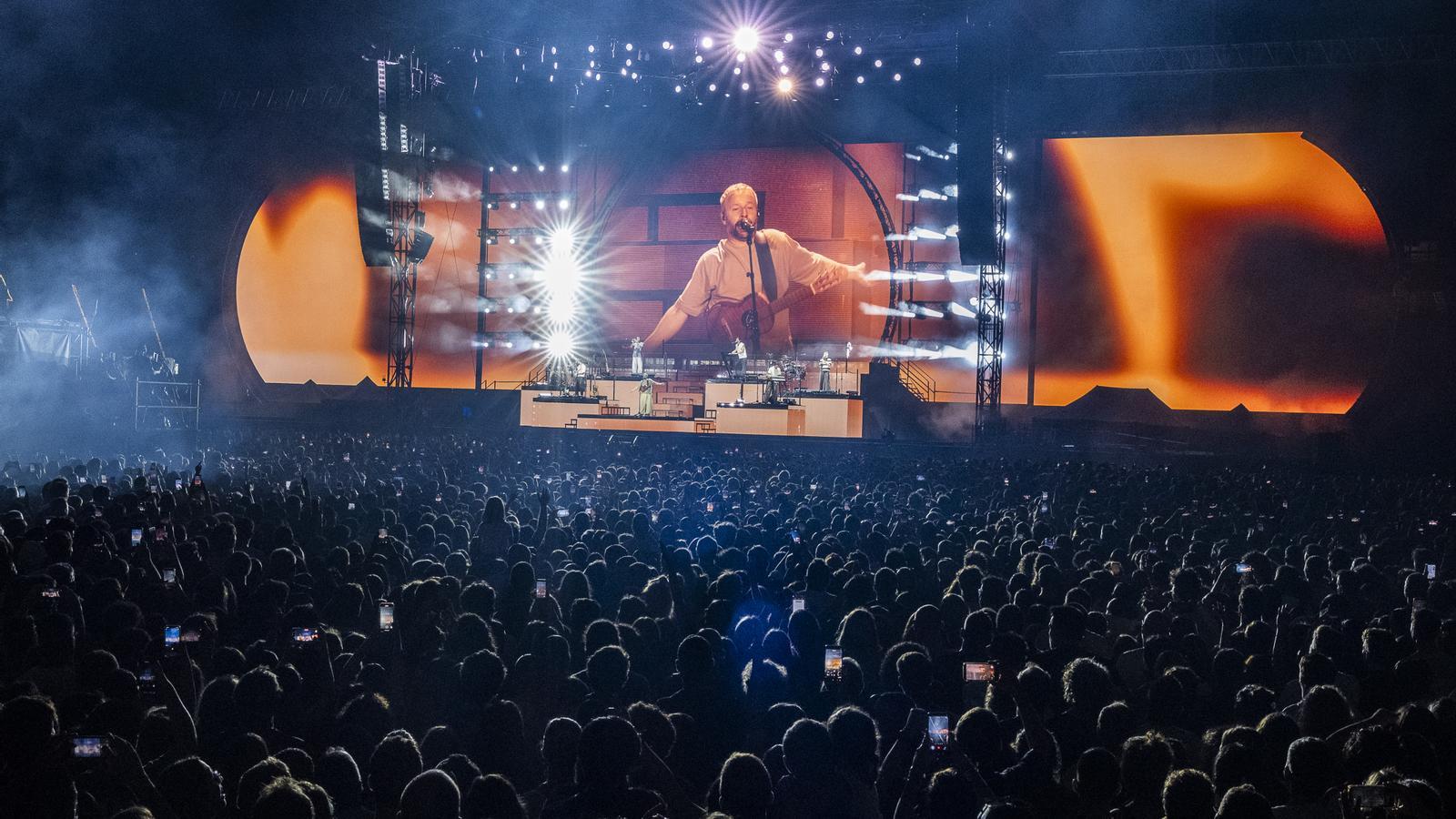 Oques Grasses'in Tarihi Veda Konserleri: Barselona Olimpiyat Stadı'nda Unutulmaz Gece