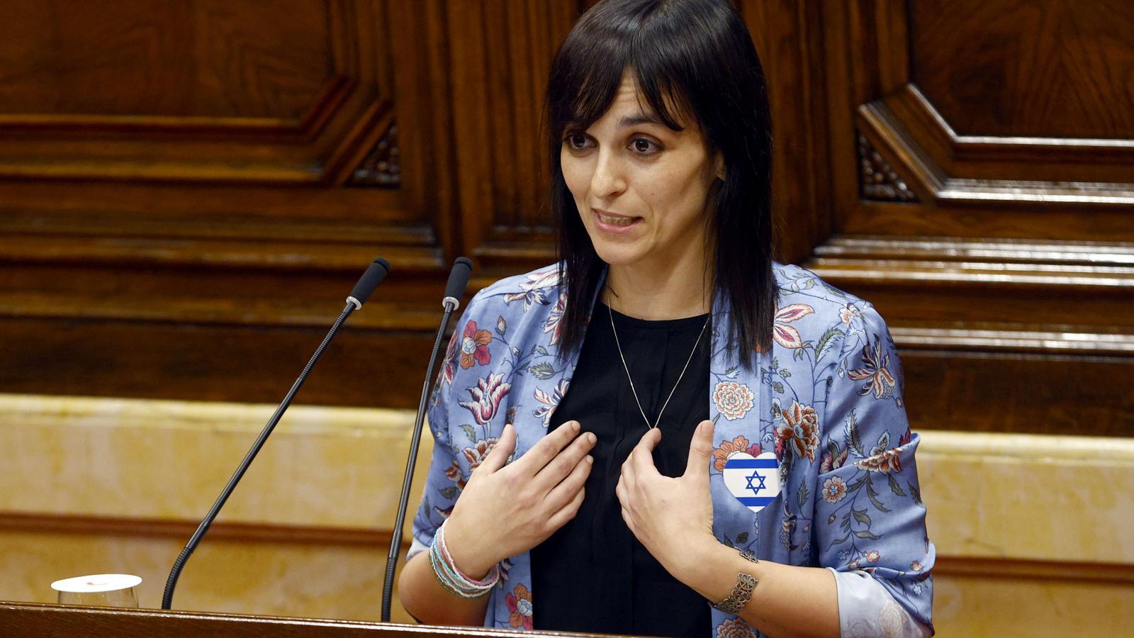 Katalonya'da Siyasi Sarsıntı: Aşırı Sağcı Parti Anketlerde Yükselişte
