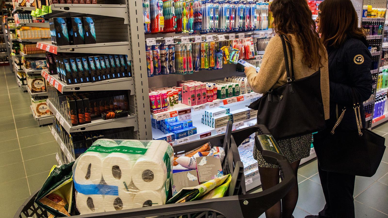 İspanya'da Tüketim Yavaşlıyor: Jeopolitik Gerilimler Ekonomiyi Zorluyor