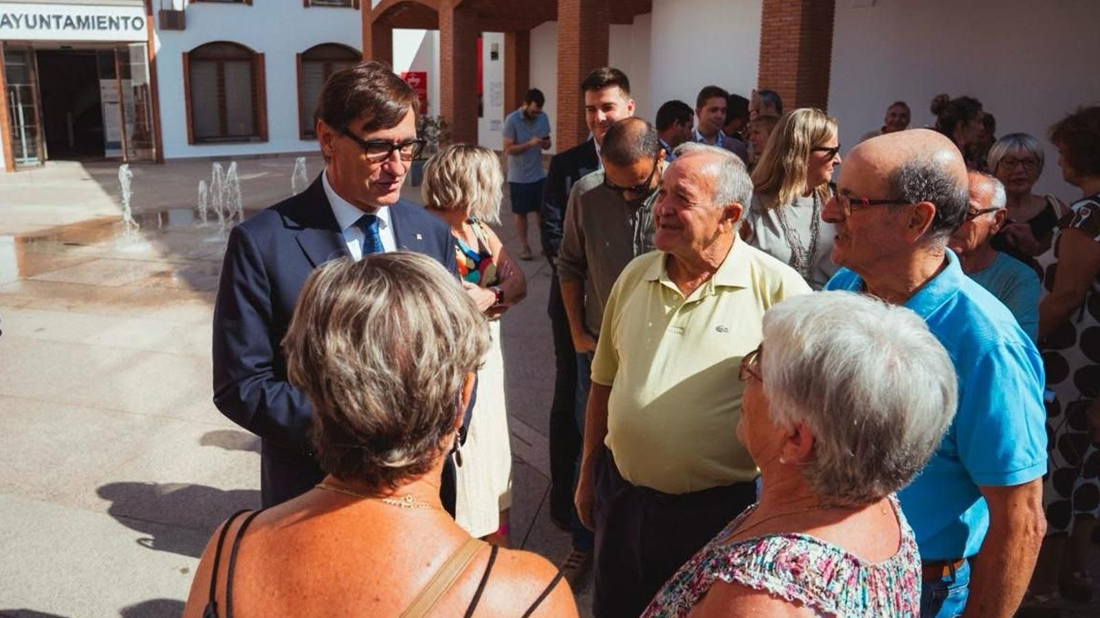 Katalonya Ulusal Günü Extremadura'da: Illa'nın Ziyareti ve İspanya'nın Göç Tarihi