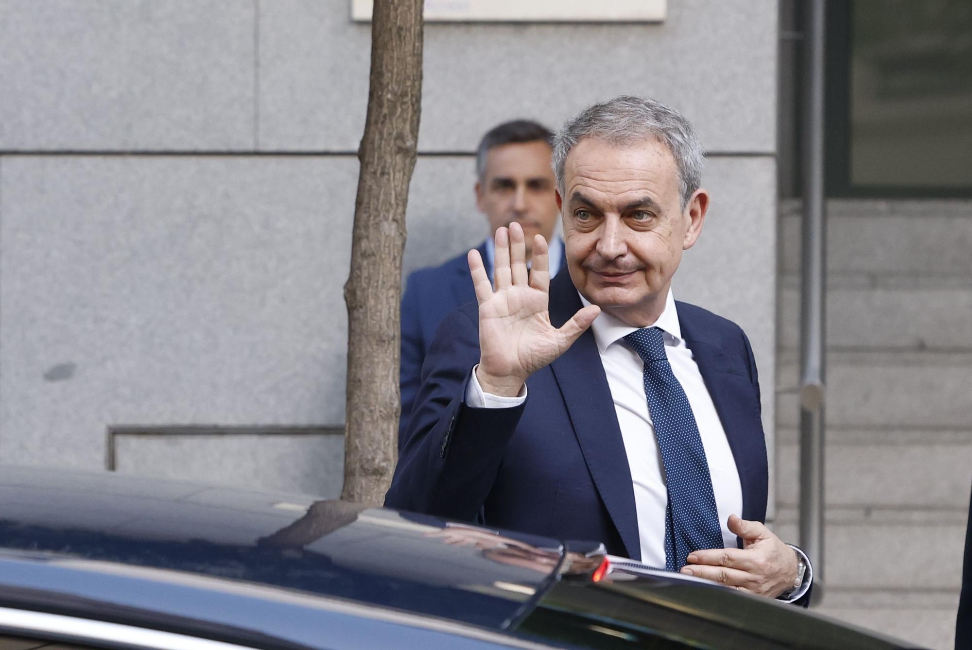 İspanya'nın Gündeminde Zapatero: Mücevherler, Bolivya ve Etki Ticareti Suçlamaları