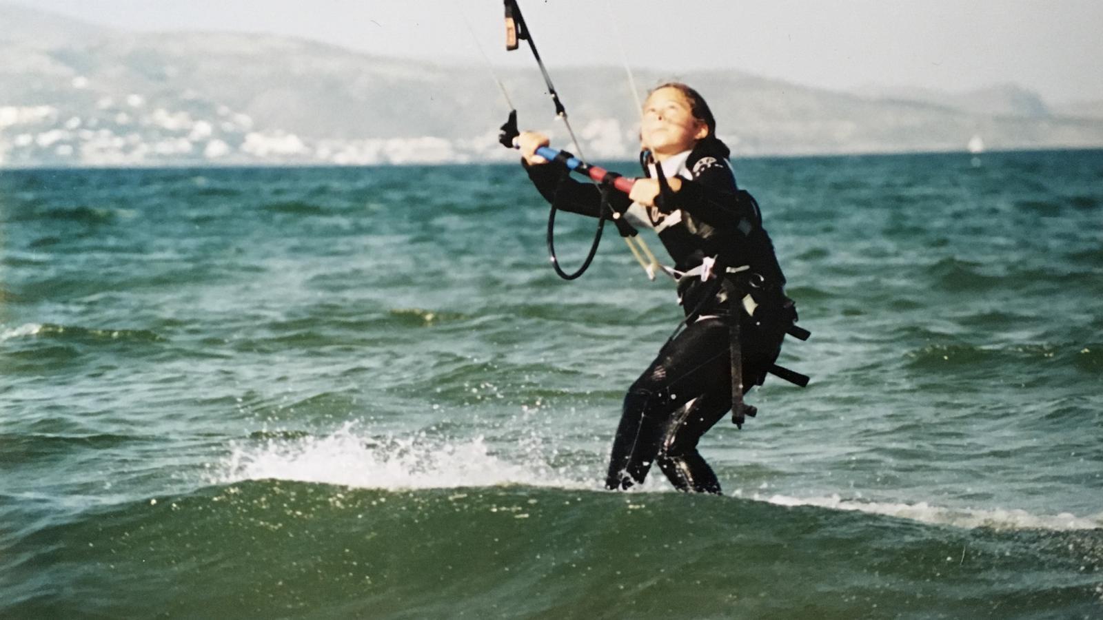 Kitesurf Şampiyonu Gisela Pulido'dan Doğaya ve Çocukluğa Övgü: Sant Pere Pescador