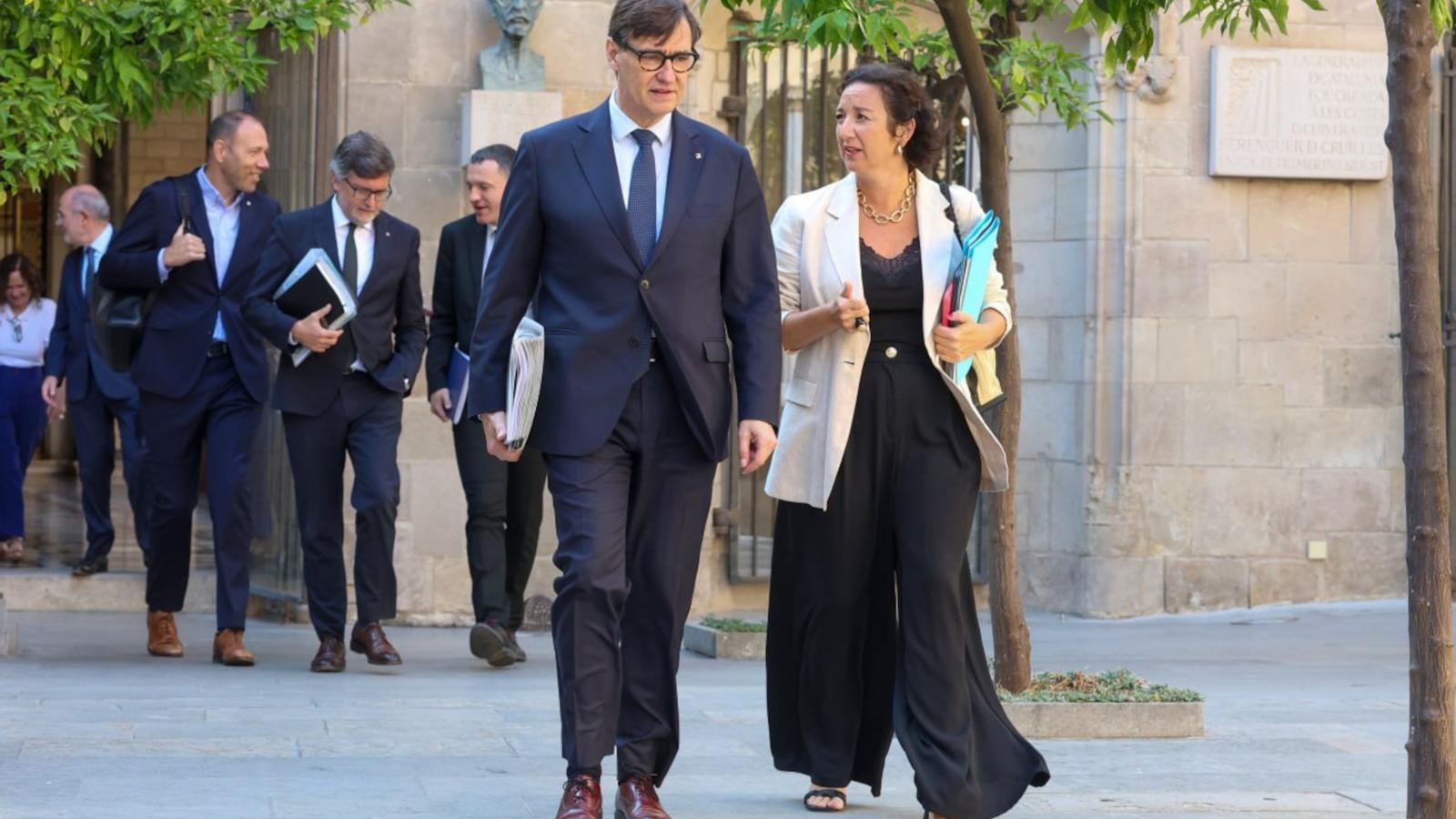 Katalonya Hükümeti'nden Junts'a PP Uyarısı: Af ve Finansman Modelinde Uzlaşmazlık