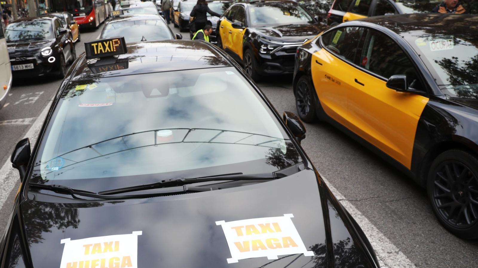 Tito Álvarez Dönüyor: Barselona'da Taksi-VTC Savaşında Geçici Lisans Teklifi