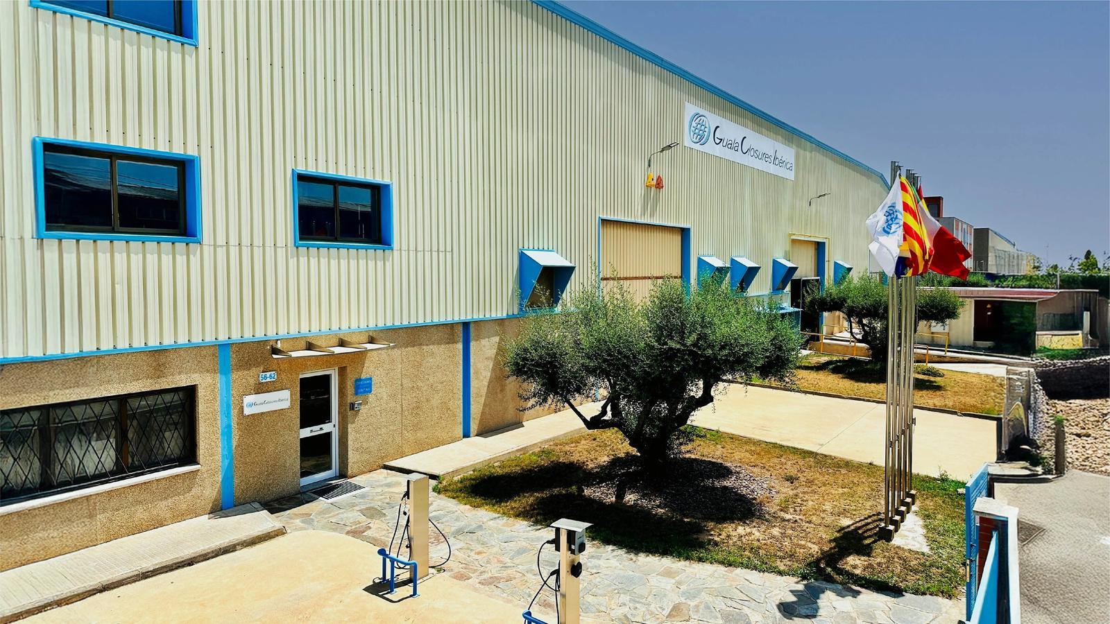**Guala Closures Katalonya'da Büyük İşten Çıkarma Planlıyor: 87 Çalışandan 82'si Gidiyor**
