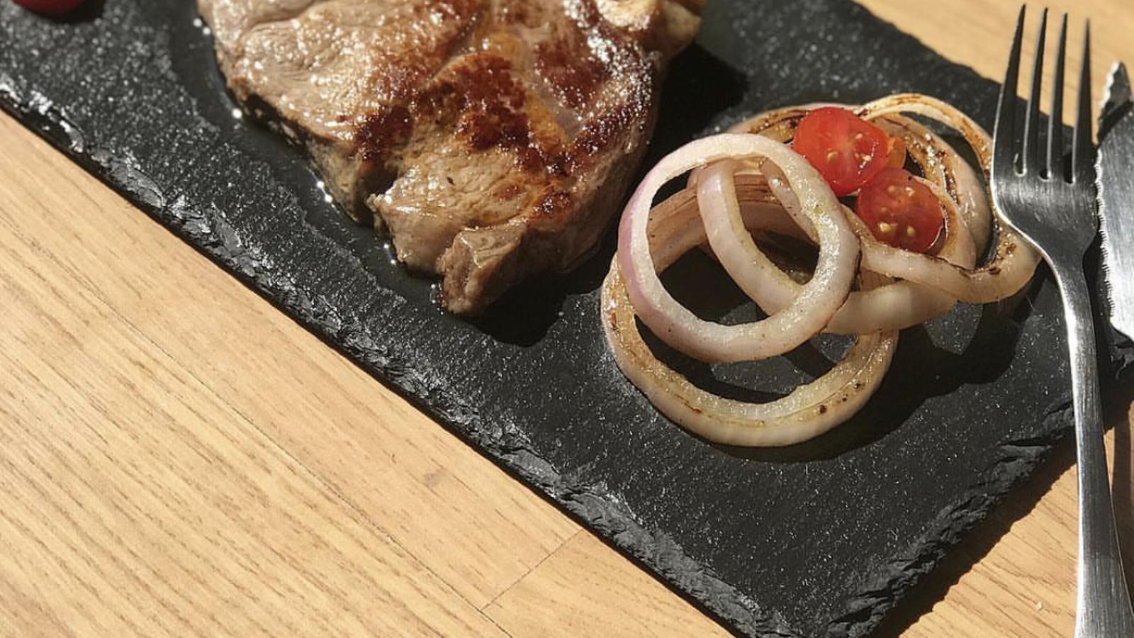 Beslenme Dezenformasyonu Tehlikesi: Sosyal Medyadaki 'Desinfluencer'lara Karşı Nasıl