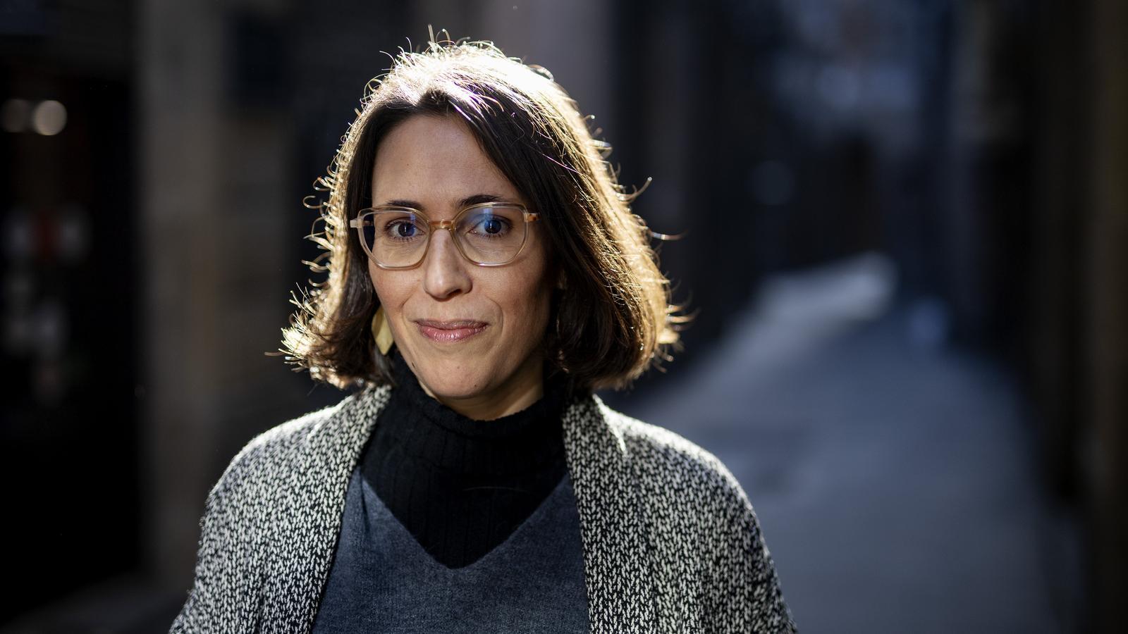 Eva Baltasar'ın 'Peixos' Romanı: Aşk Bir Yaratım mı, Yoksa Enfeksiyon mu?