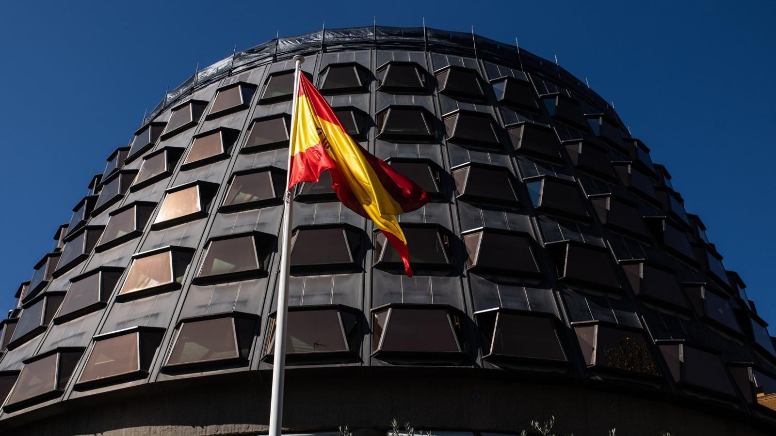 Anayasa Mahkemesi'nde Af Tartışması: Puigdemont'un Dönüş Yolu Açılıyor mu?