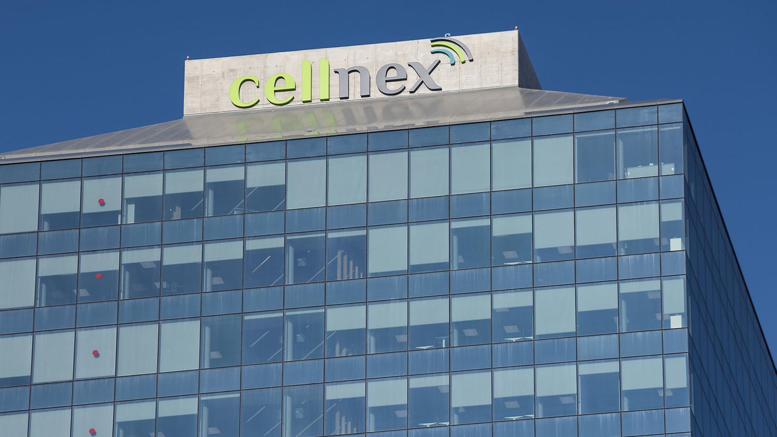 Cellnex'in Zararı Reorganizasyonla 361 Milyon Euro'ya Çıktı, Gelirler 