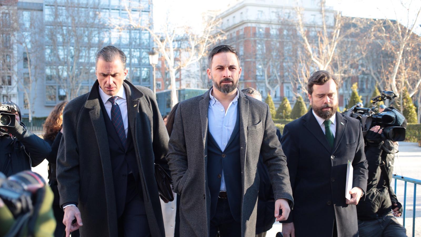 El Mundo'nun Ortaya Çıkardığı WhatsApp Mesajları: Vox'ta Sular Durulmuyor