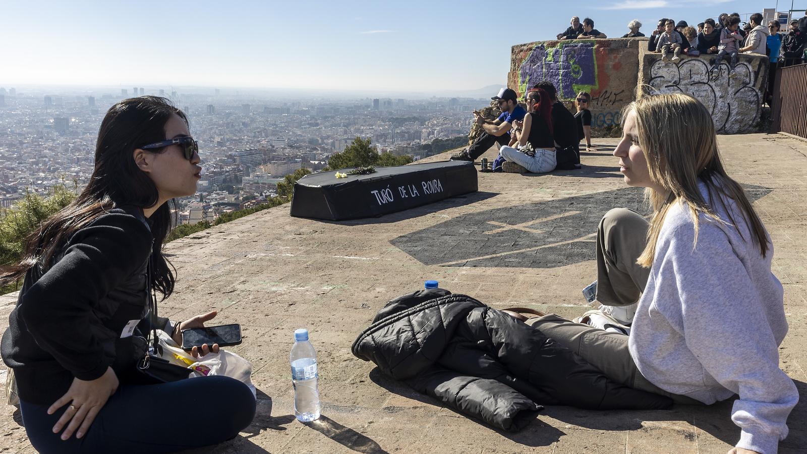 Barselona'da Katalanca Alarmı: Gençlerin Yalnızca %17.8'i Ana Dil Olarak Kullanıyor