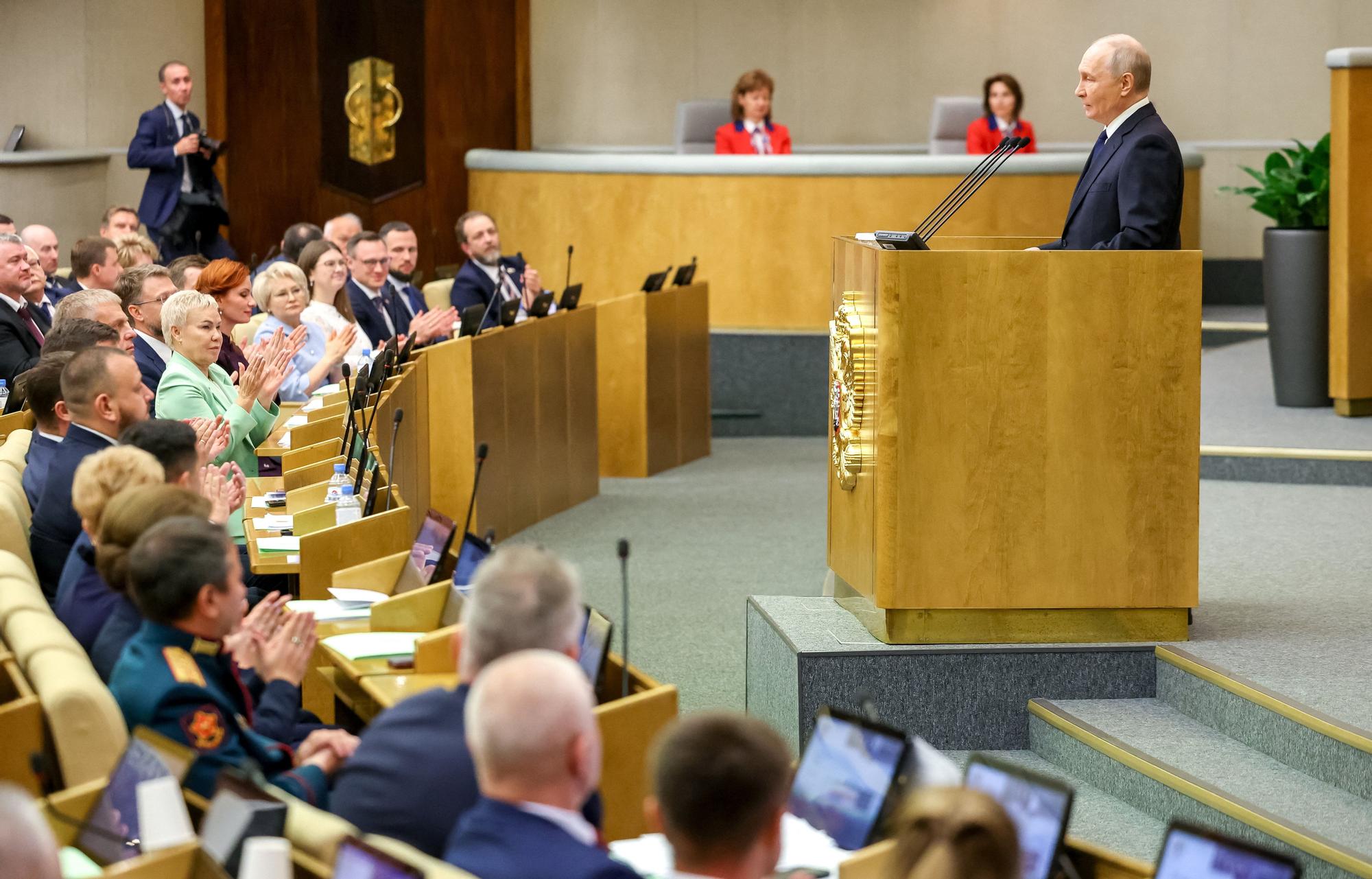 Putin'in Yeni Duması: Radikal, Militarize ve Tek Sesli Yapı Ukrayna Gerilimini Artırıyor