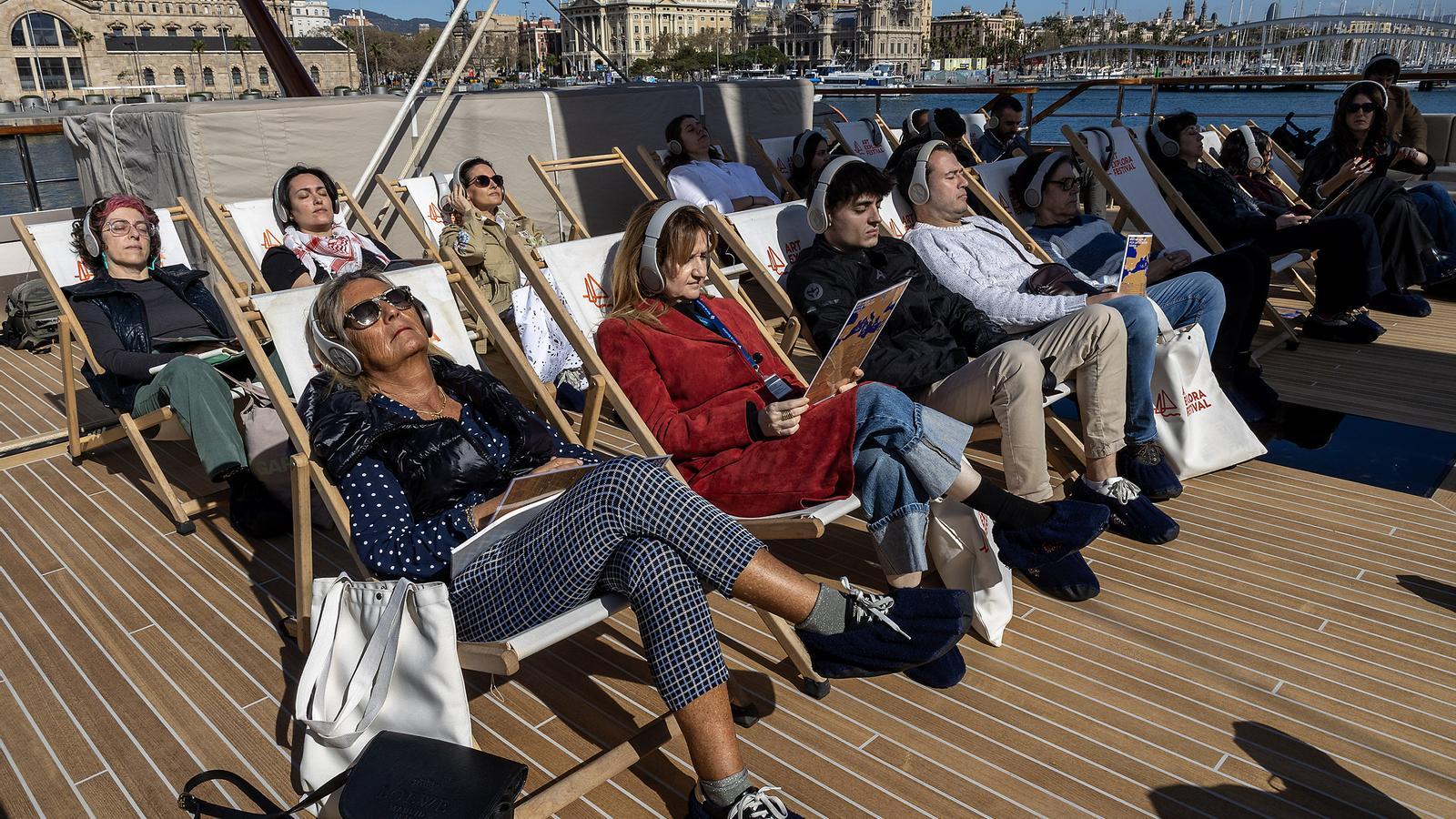 Barselona'da Sanat Gemisi ve Miró Rüzgarı: Art Explora Festivali Port Vell'de