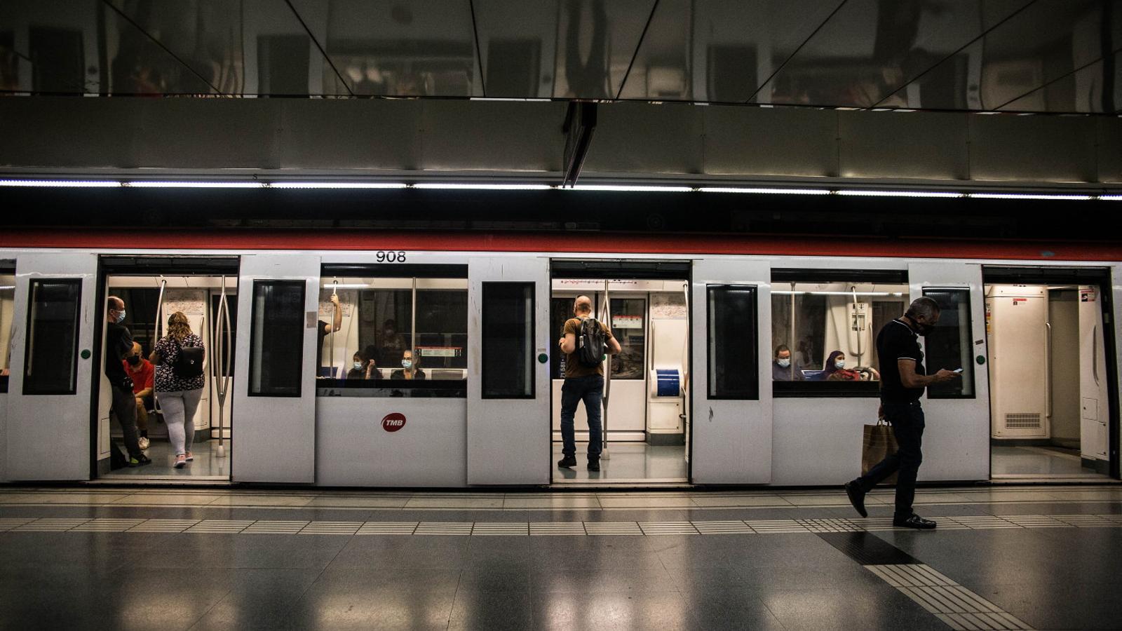 Barselona Metrosu'nda Şok Edici Keşif: L2 Hattında Ceset Bulundu, Soruşturma Başlatıldı