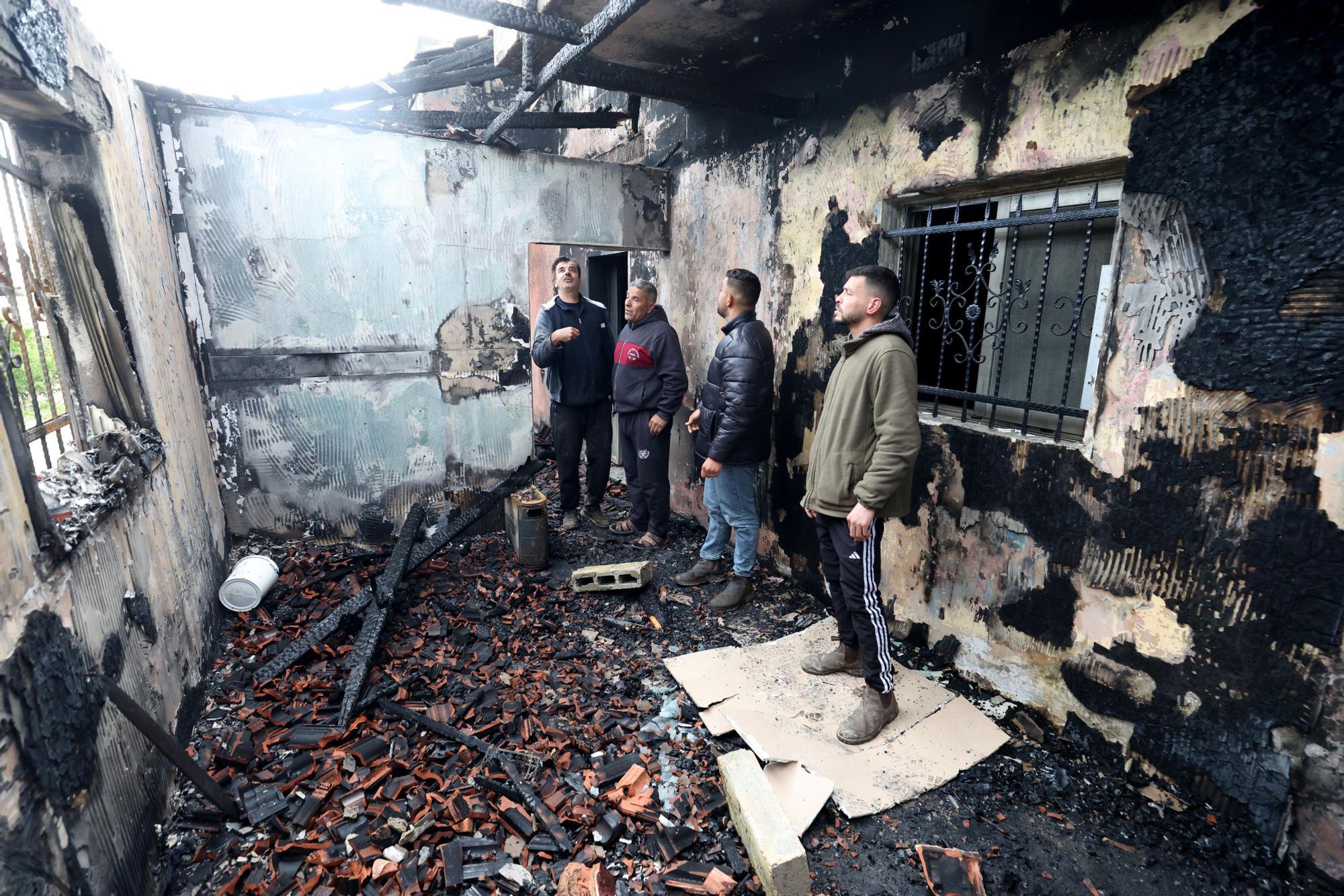 Batı Şeria'da Yerleşimci Saldırıları: Evler ve Araçlar Yandı, Onlarca Yaralı