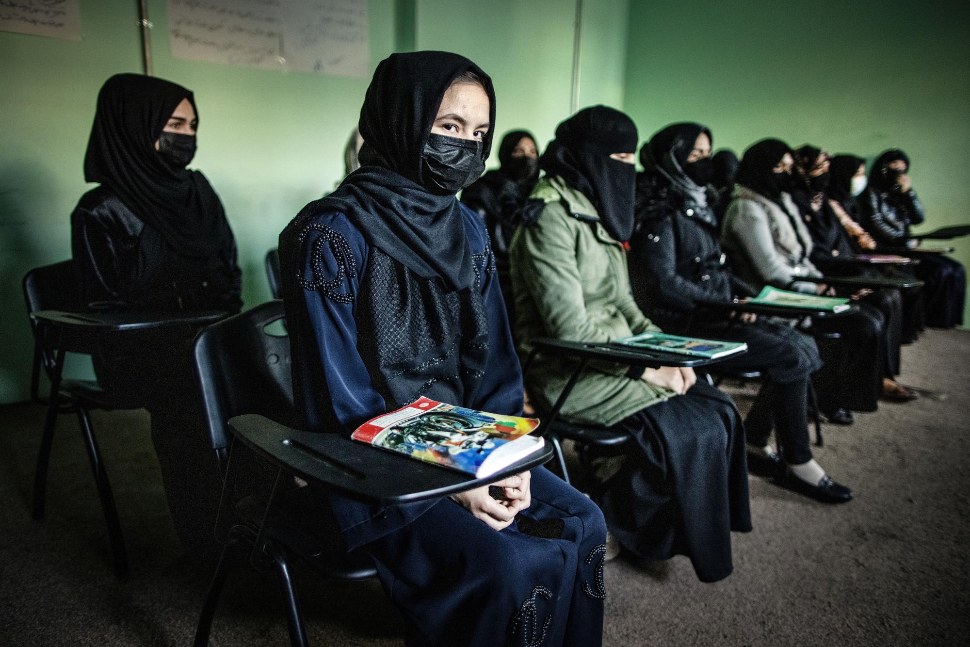 Kabil'in Düşüşü: Taliban'ın Dönüşü ve Afganistan'ın Değişen Yüzü