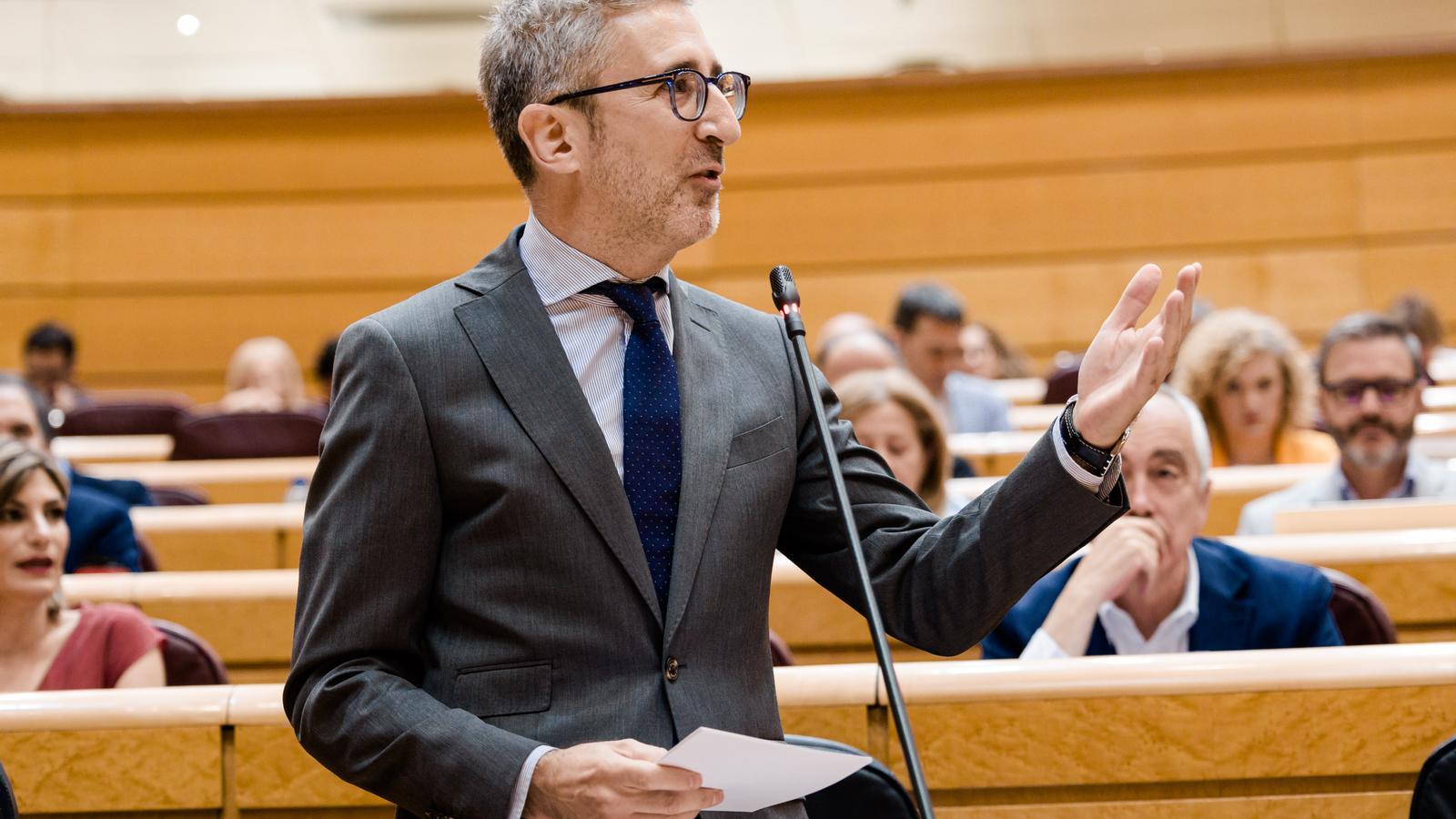 İspanya'da Özerk Bölgelerin Bütçe Açığı Tartışması Hükümeti Zora Sokuyor