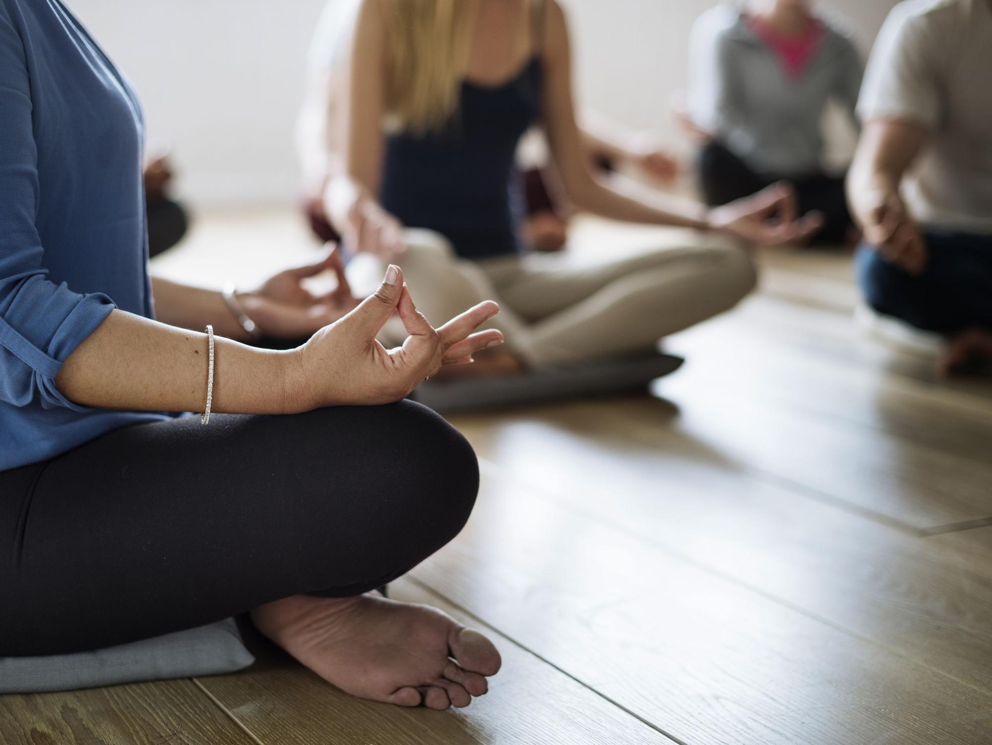 Modern Dünyada Manevi Boşluk: Tanrı'ya İnanmayanlar Neye Tutunuyor?