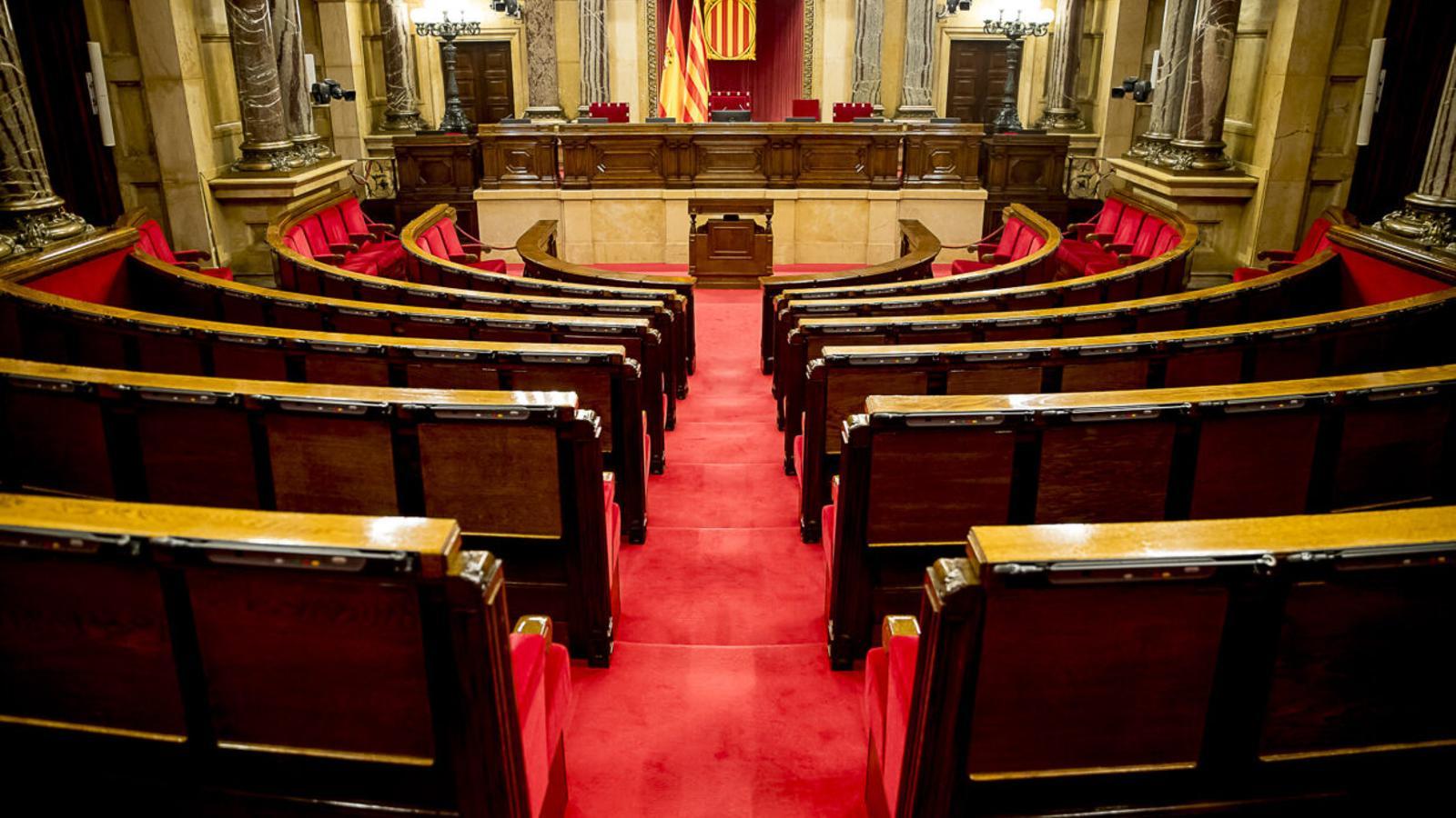 Katalonya Parlamentosu'nda Eğitim Zirvesi: Junts'un Talebiyle Kritik Tartışma