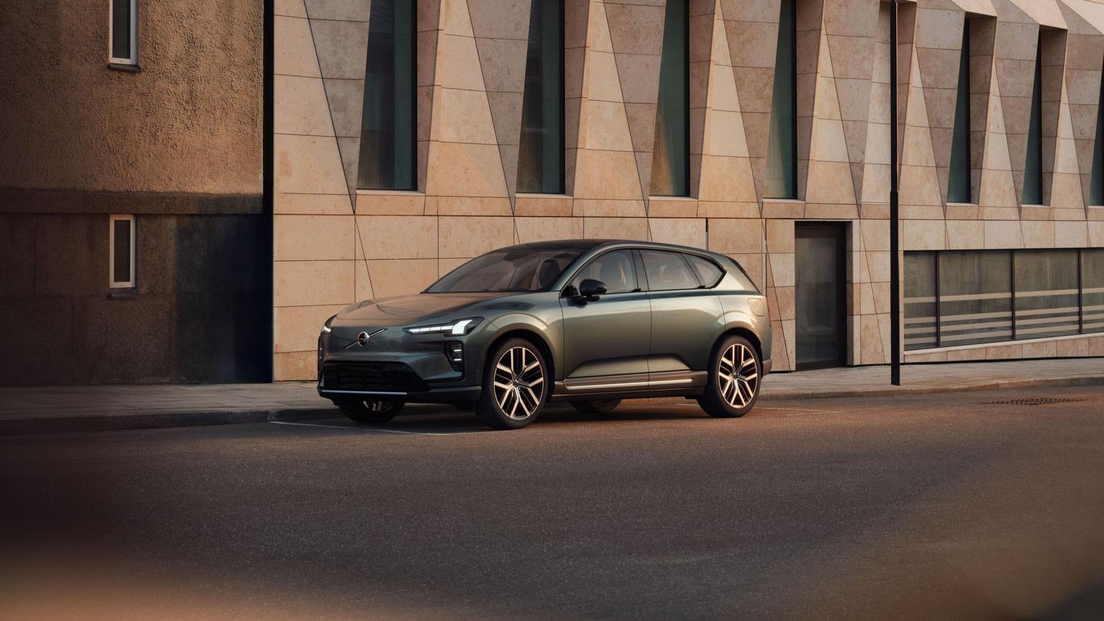 Volvo EX60 Sahneye Çıktı: Elektrikli SUV Pazarında Yeni Bir Devrim mi?