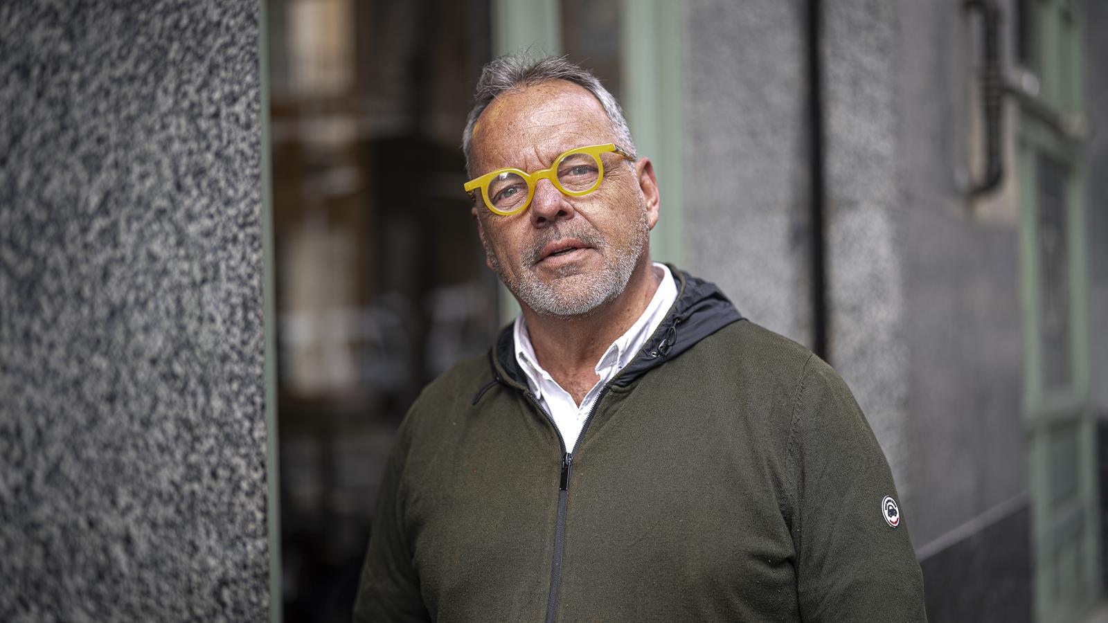 Barcelona'da Başkanlık Mücadelesi Kızışıyor: Laporta-Font Rekabeti ve Carrasco'nun Analizi