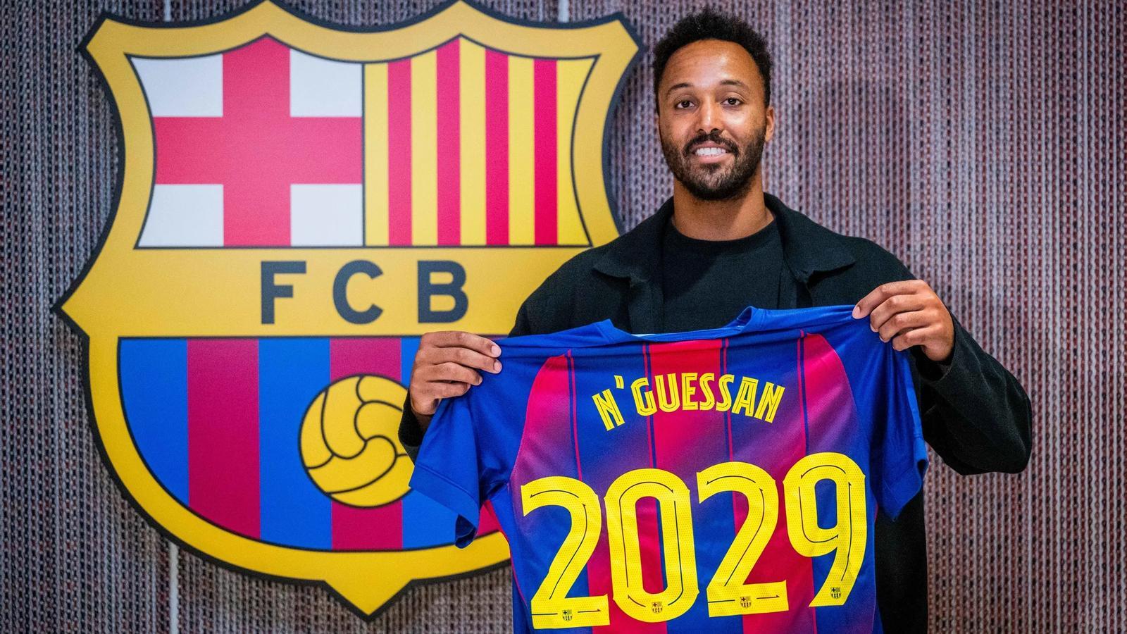 Barça Hentbol'un Yıldızı N'Guessan, 2029'a Kadar Sözleşme Yeniledi