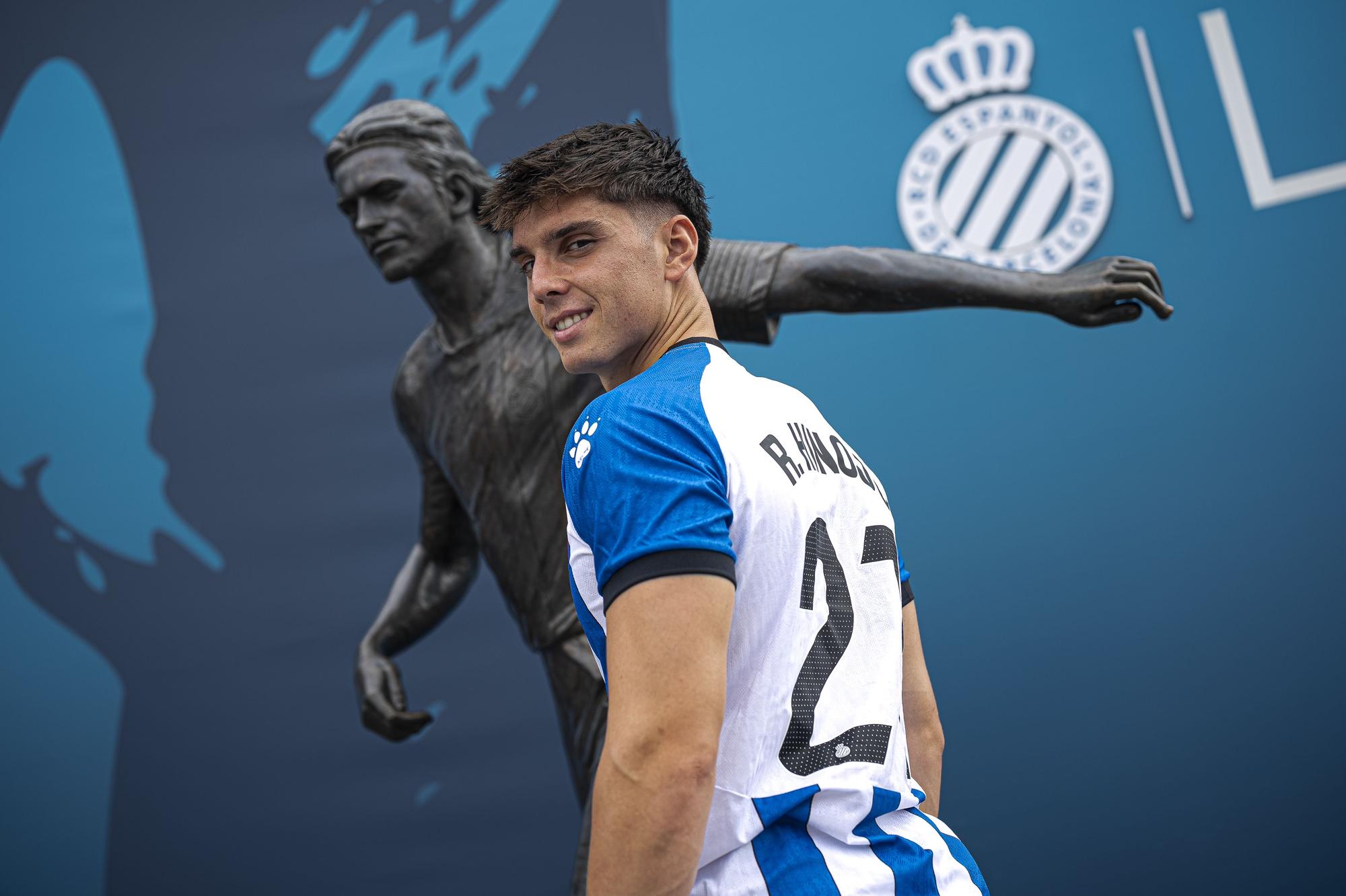 Espanyol'da 21 Numaralı Formayı Giymek: Bir Miras ve Büyük Sorumluluk