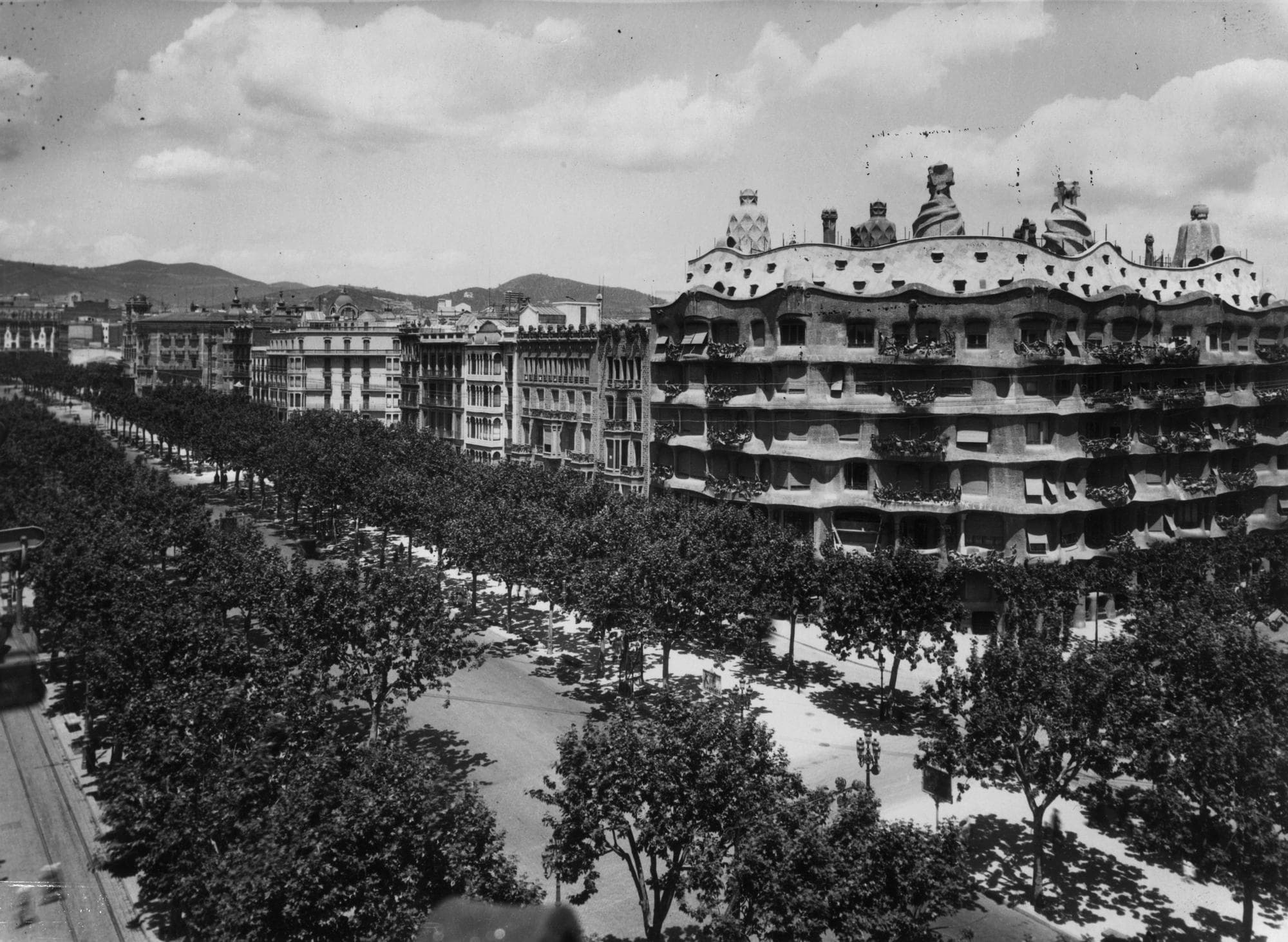 Passeig de Gràcia: Barselona'nın Prestijli Caddesinin Büyük Aileleri