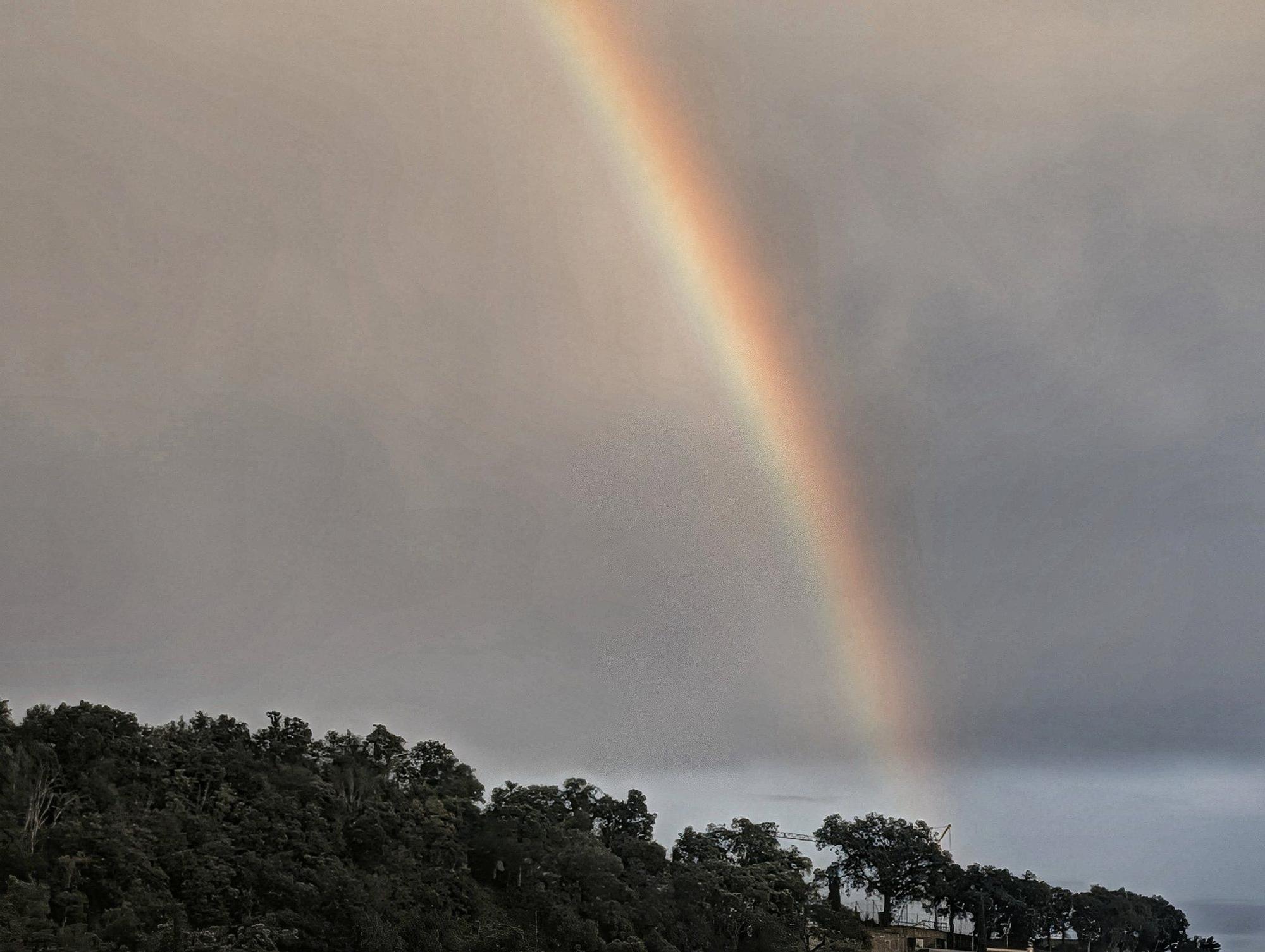 Katalonya'da Baharın Değişken Yüzü: Şiddetli Yağışlar, Toz Bulutları ve Aşırı Sıcaklar