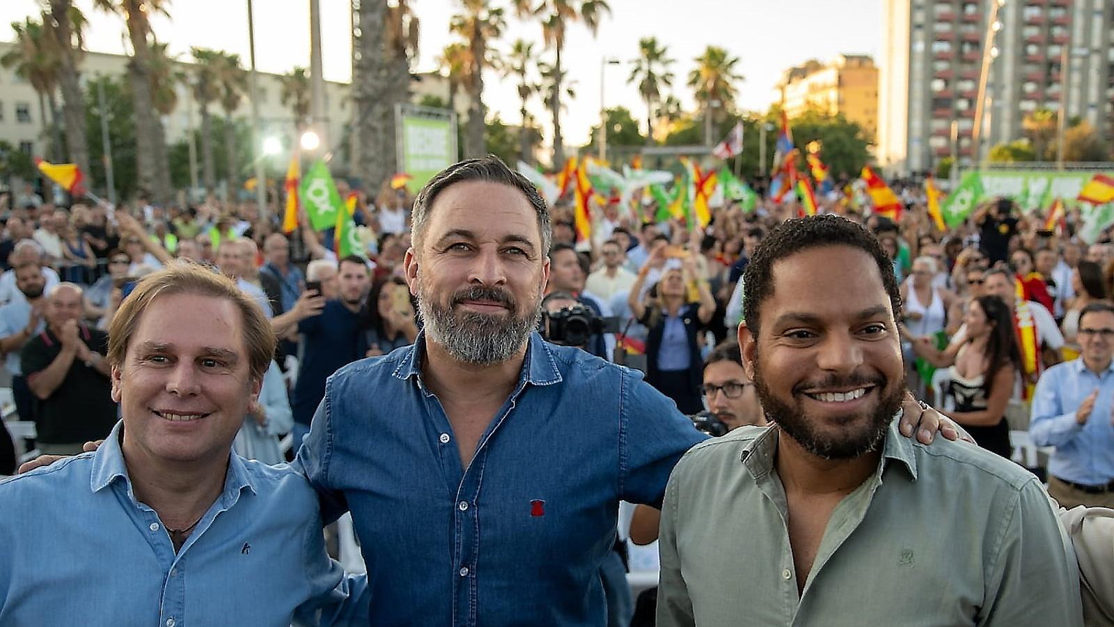 Santiago Abascal Neden Katalonya'yı Seçti? Vox'un Seçim Stratejisi