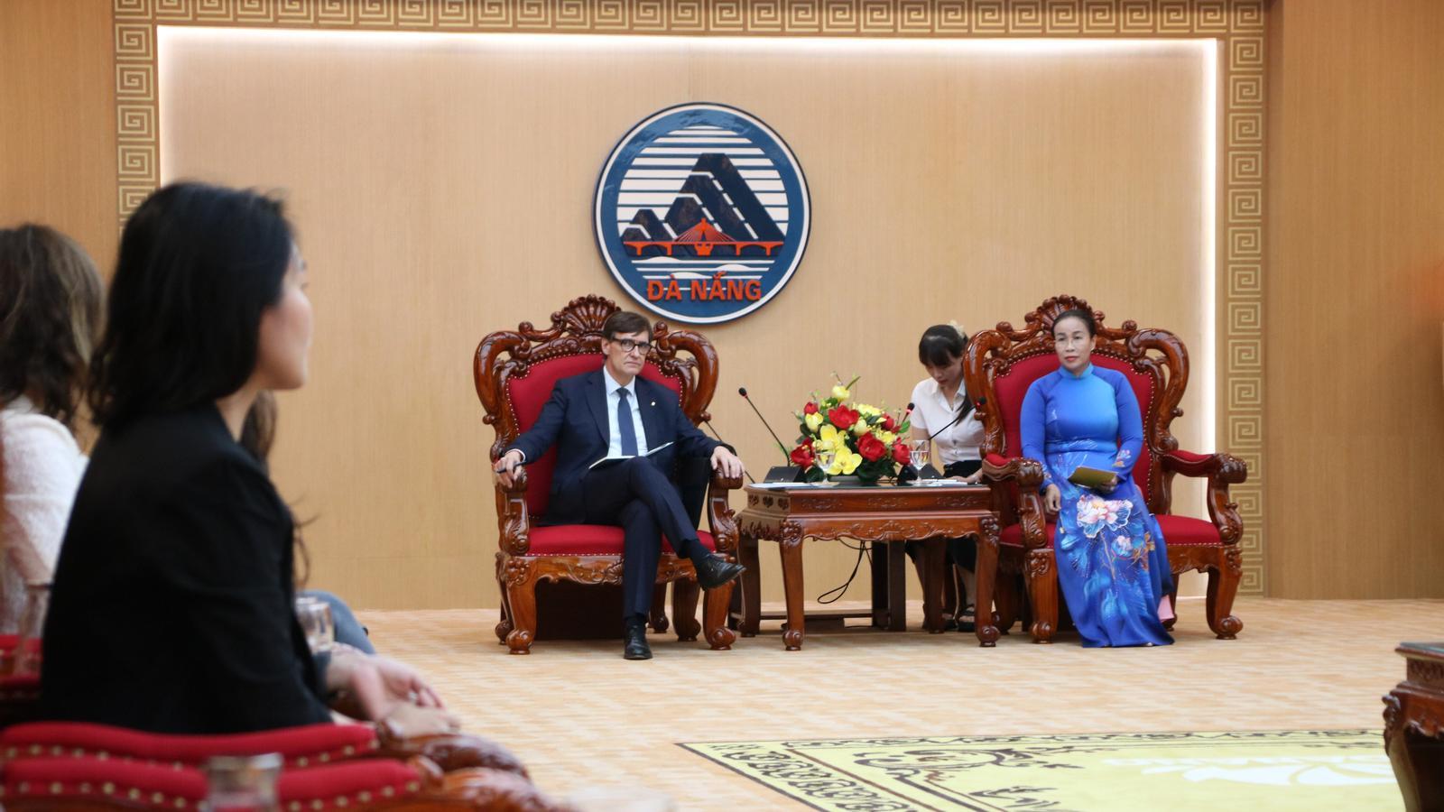 Katalonya Başkanı Illa'dan Vietnam'a Tarihi Ziyaret: Güneydoğu Asya'da Yeni Köprüler