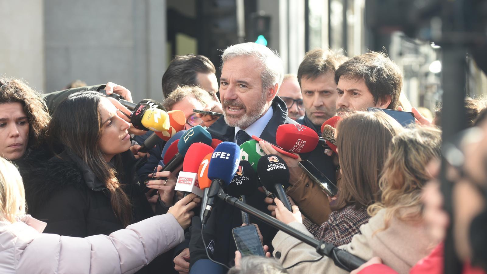 İspanya Siyasetinde Şaşırtan 'Çekicilik' Yorumu: Azcón'dan Tartışmalı Açıklama