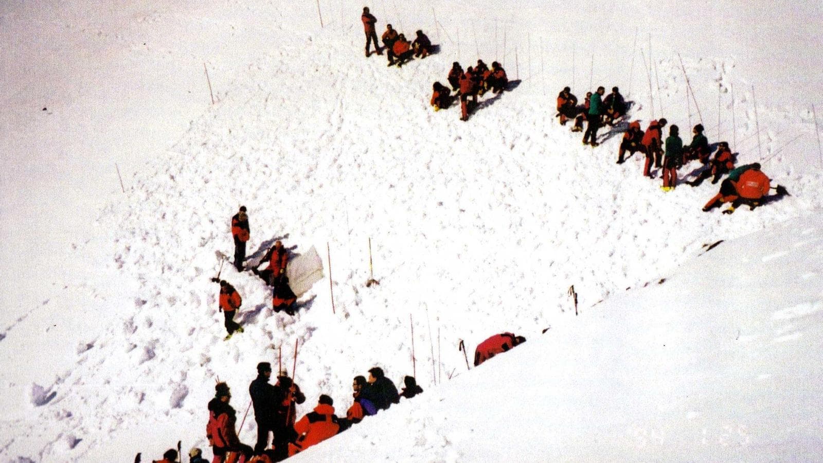 Balandrau Trajedisinin 25. Yılı: "Gözlerimin Donacağını Sandım"