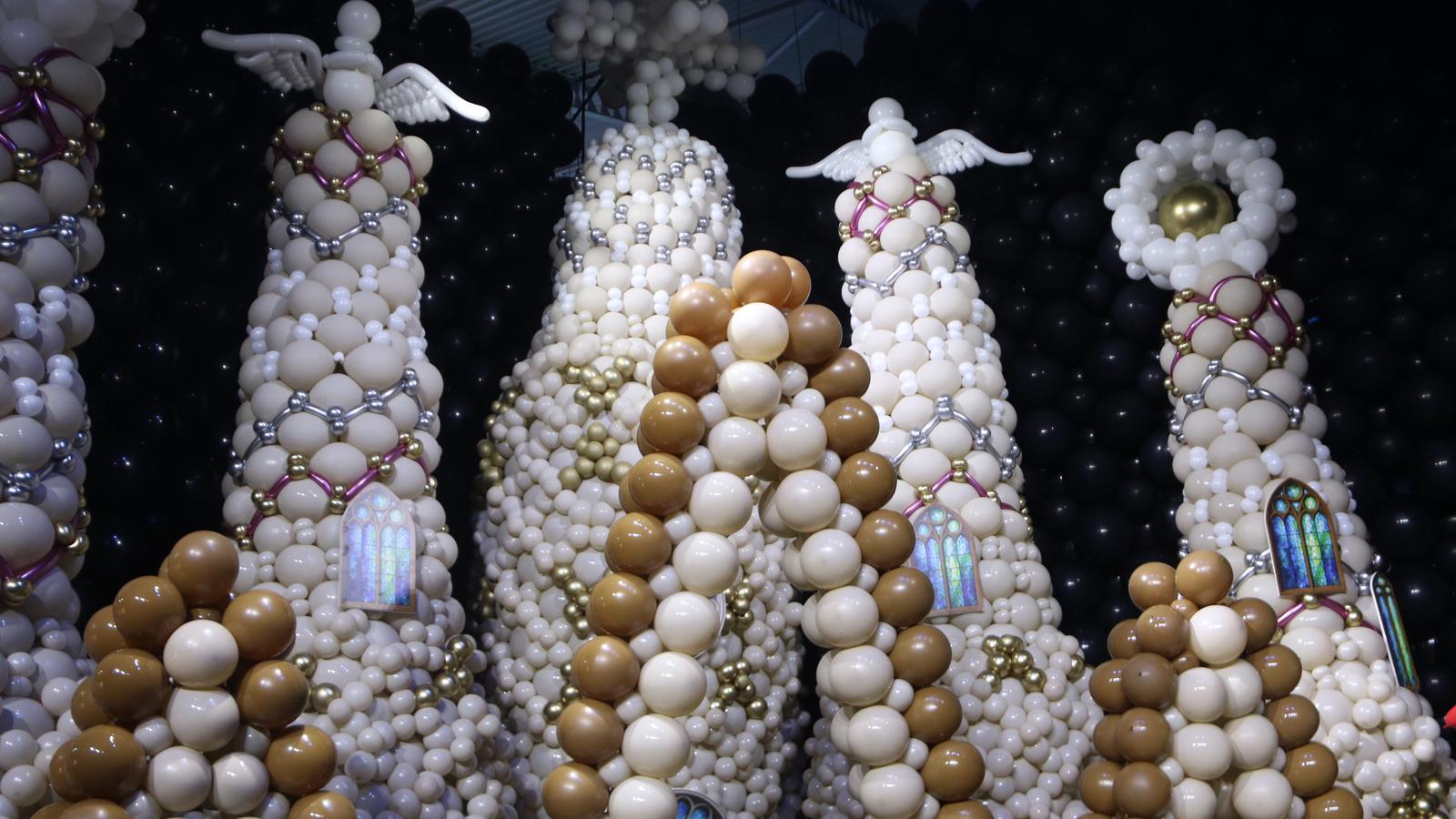 Barselona'da Balonlarla Sanatın Yeni Yüzü: Sürükleyici Sagrada Familia Sergisi