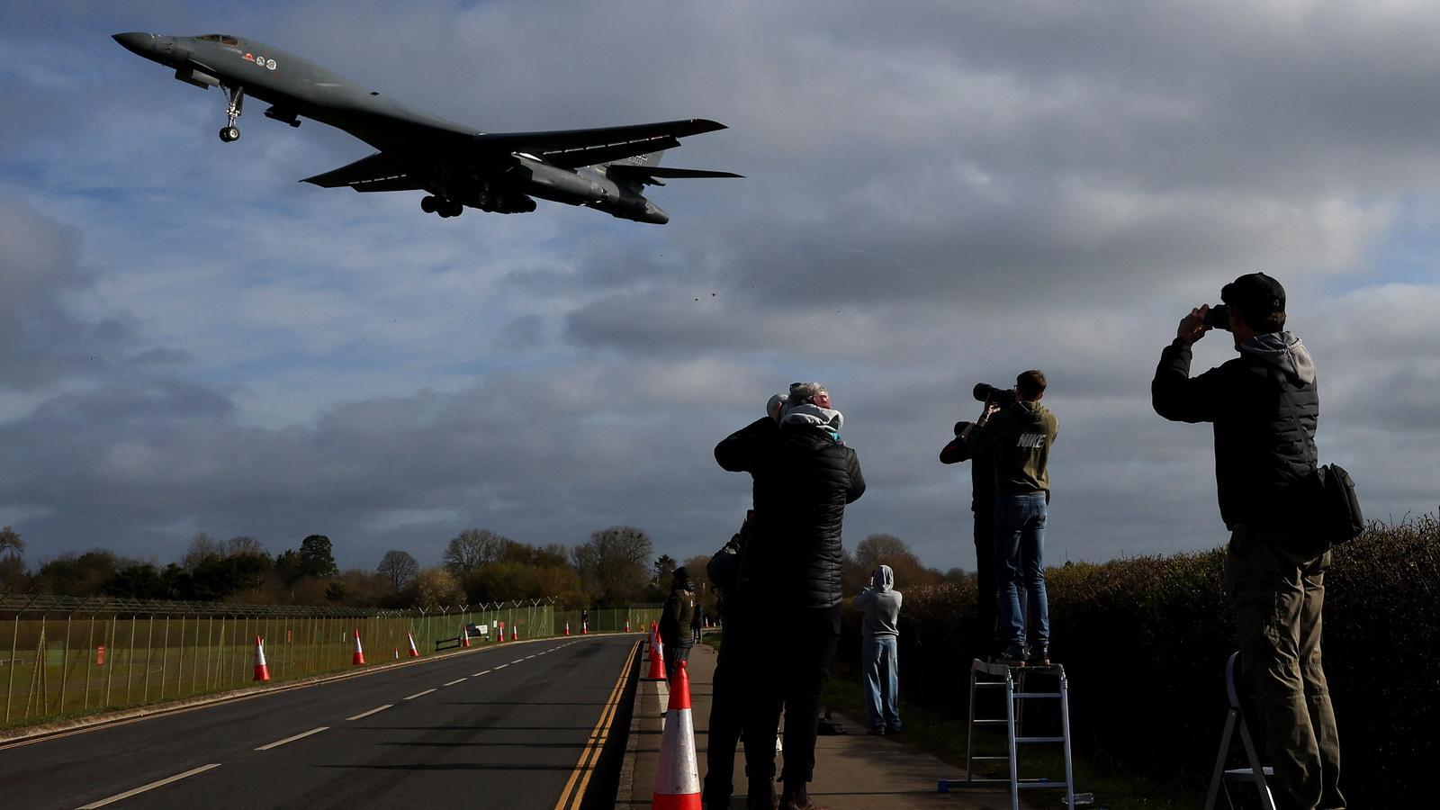 İngiltere'den Stratejik Hamle: ABD'ye İran Operasyonları İçin Üs İzni