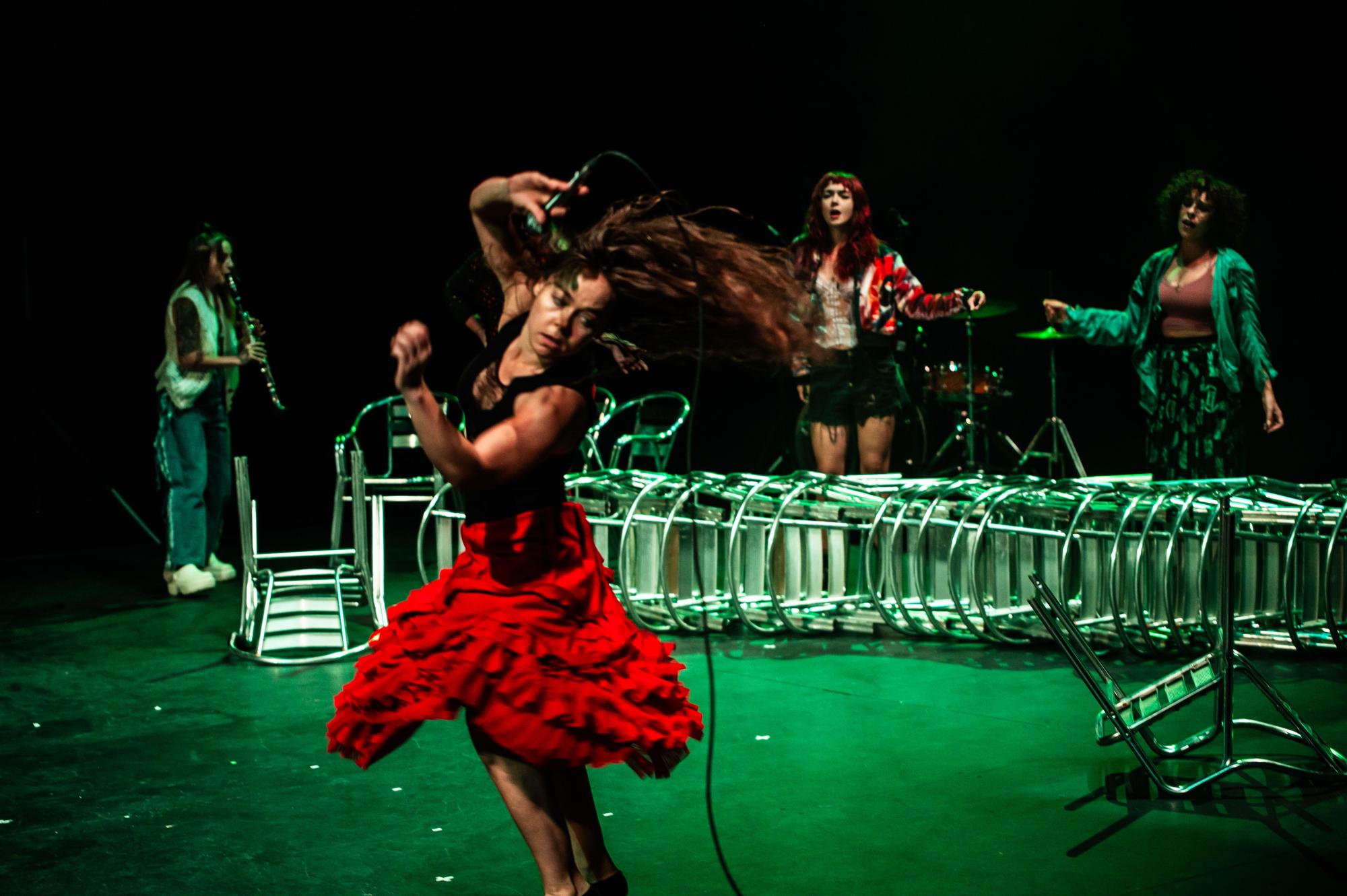 Rocío Molina'nın Topuk Dansı Barselona'yı Büyüledi: Flamenko'nun Apoteozu